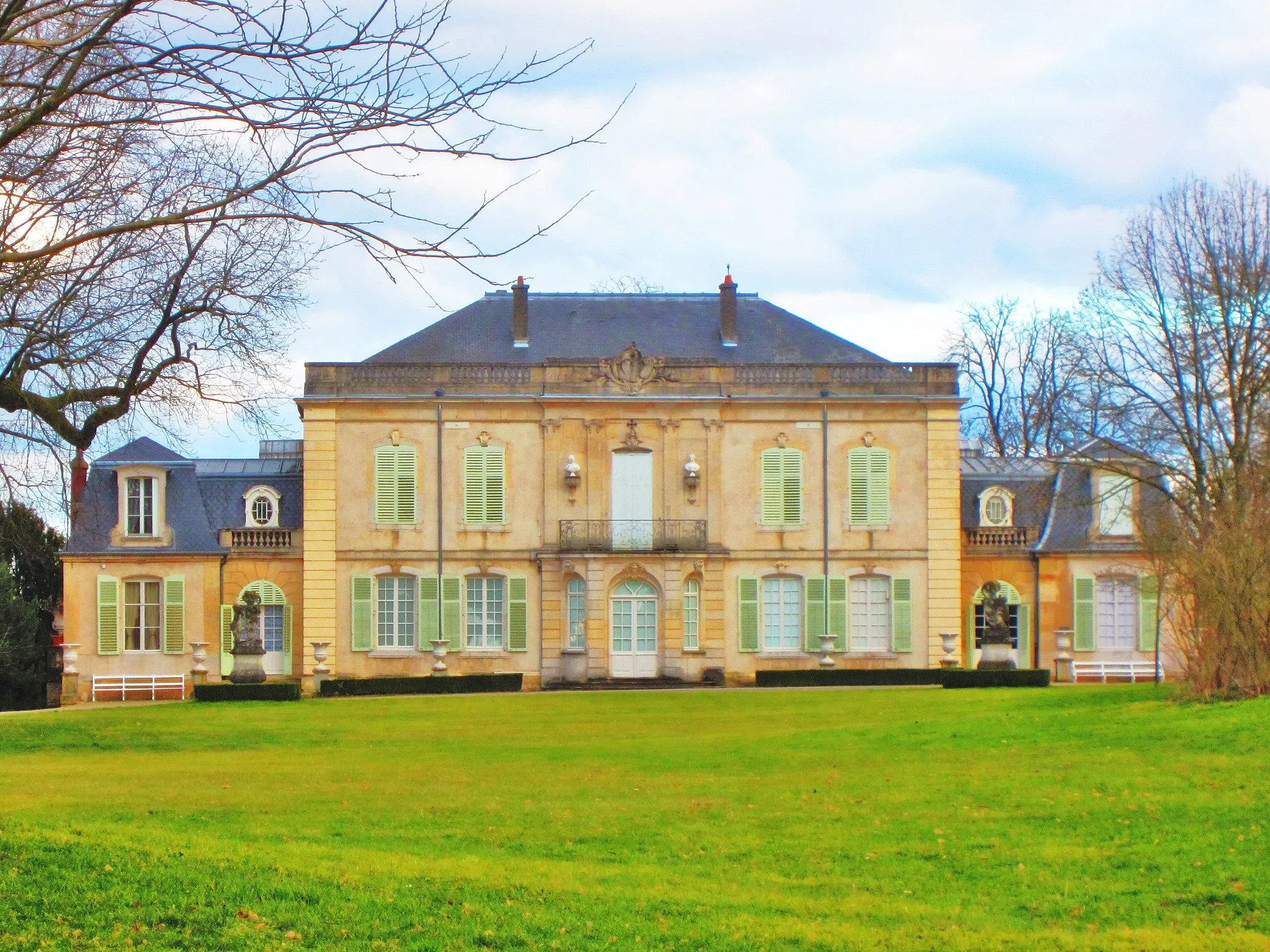 Photo showing: Laneuveville chateau montaigu