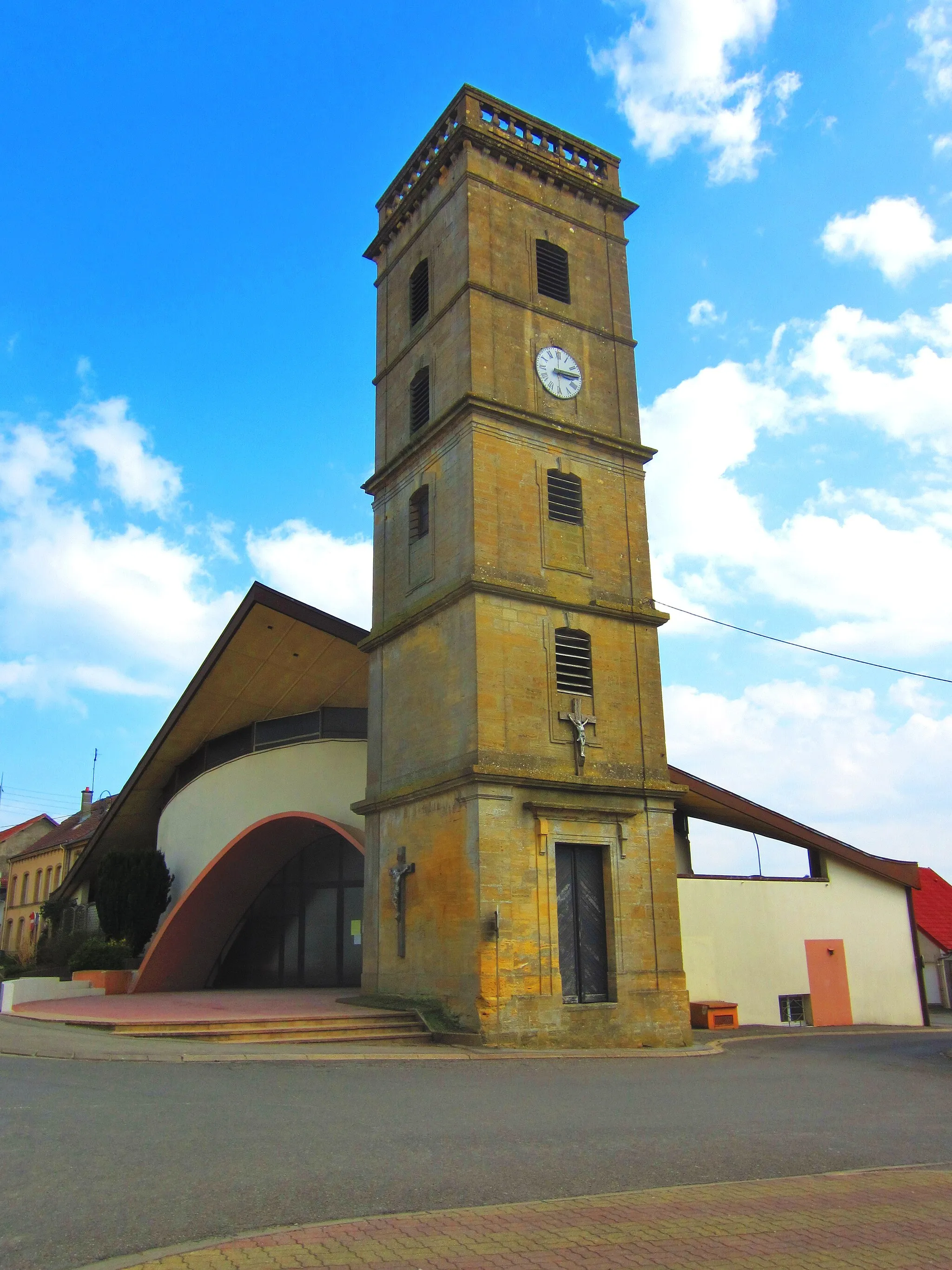 Photo showing: Lexy church