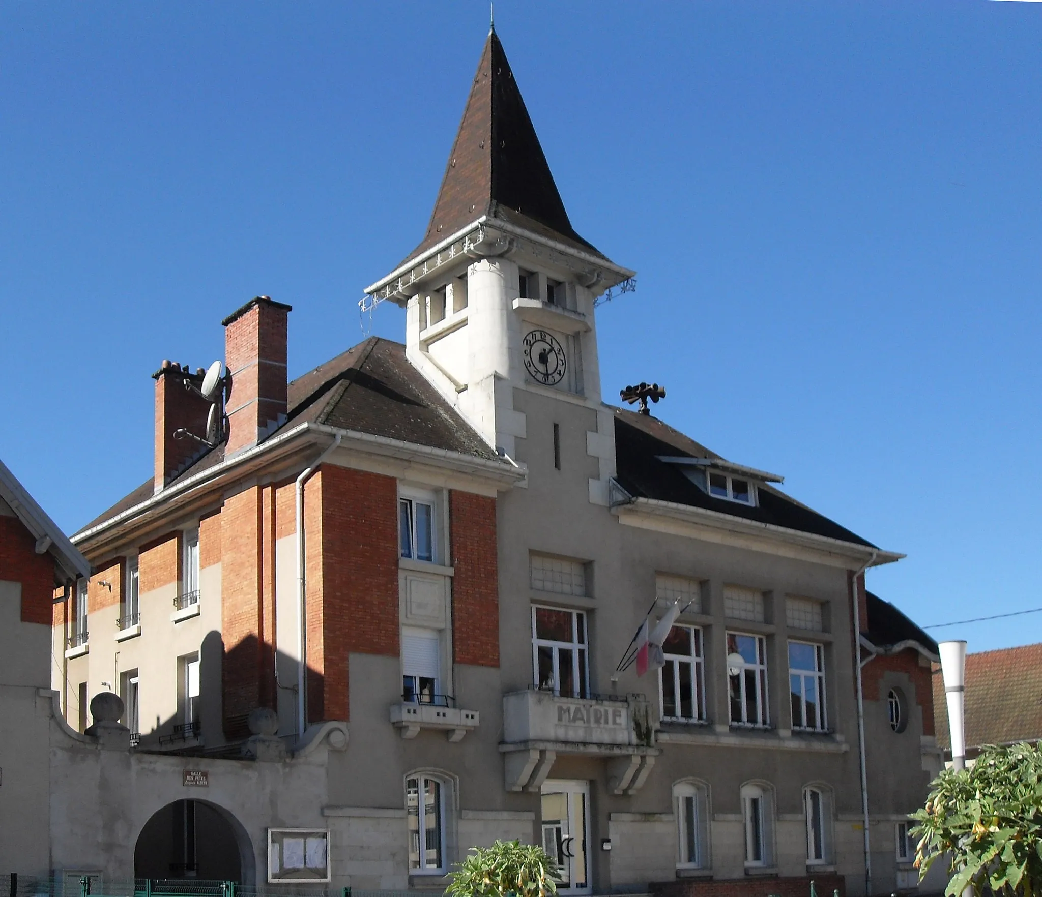 Photo showing: La mairie de Nomexy