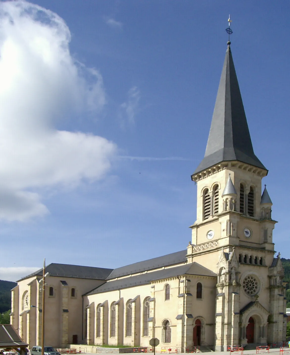 Photo showing: L'église Saint-Prix à Saulxures-sur-Moselotte, côté nord-est