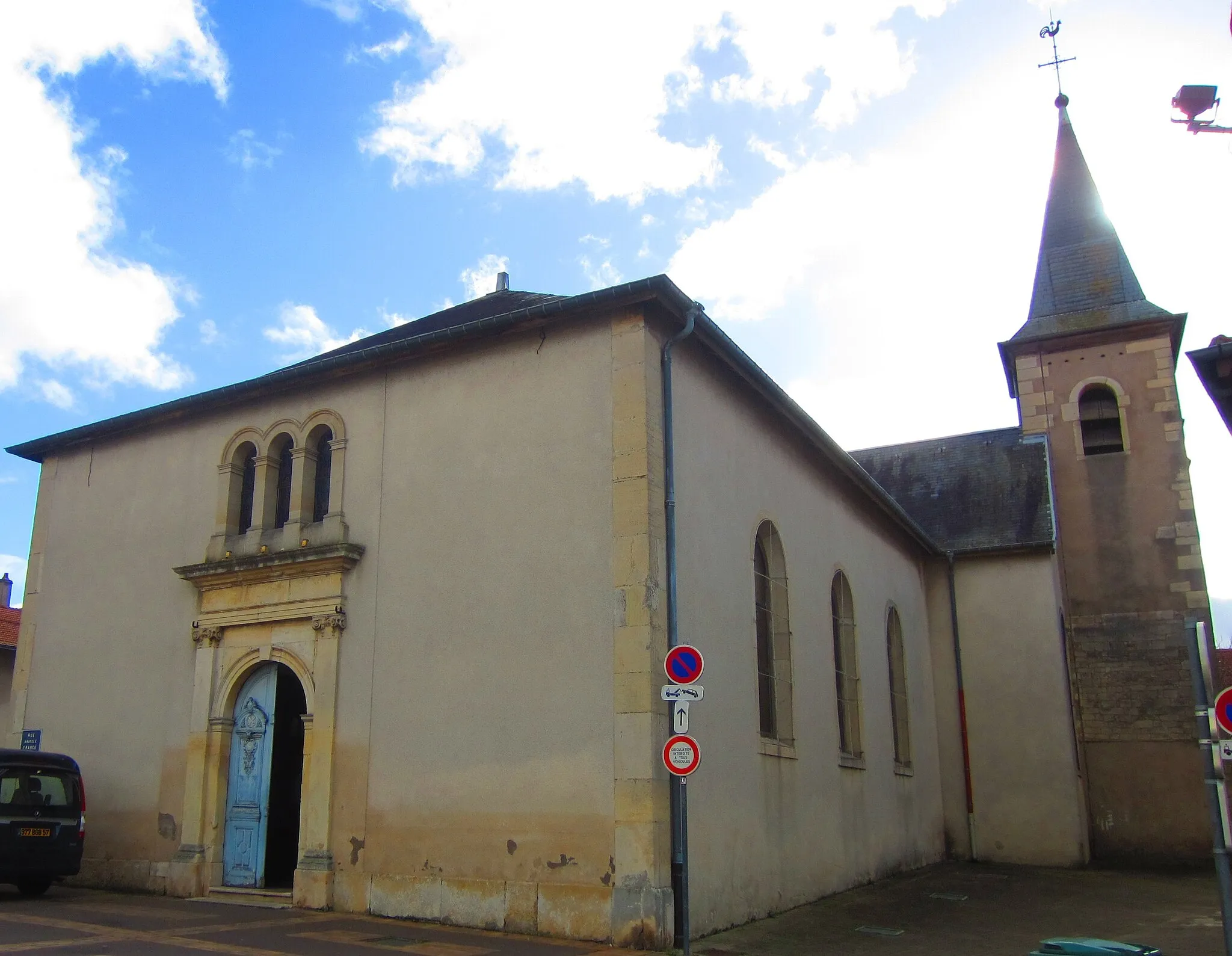 Photo showing: Tomblaine Église Saint-Pierre