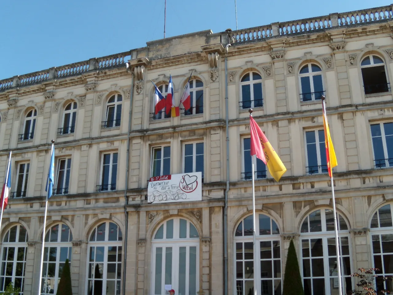 Photo showing: Mayoral Chambers of Vittel, Vosges, France during the 2009 Tour de France.