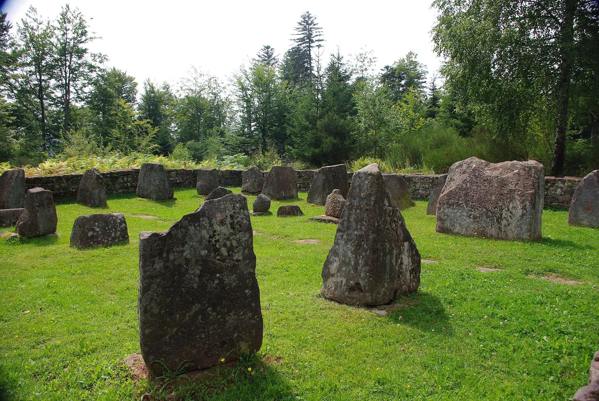Photo showing: cimetière gallo-romain de Walscheid