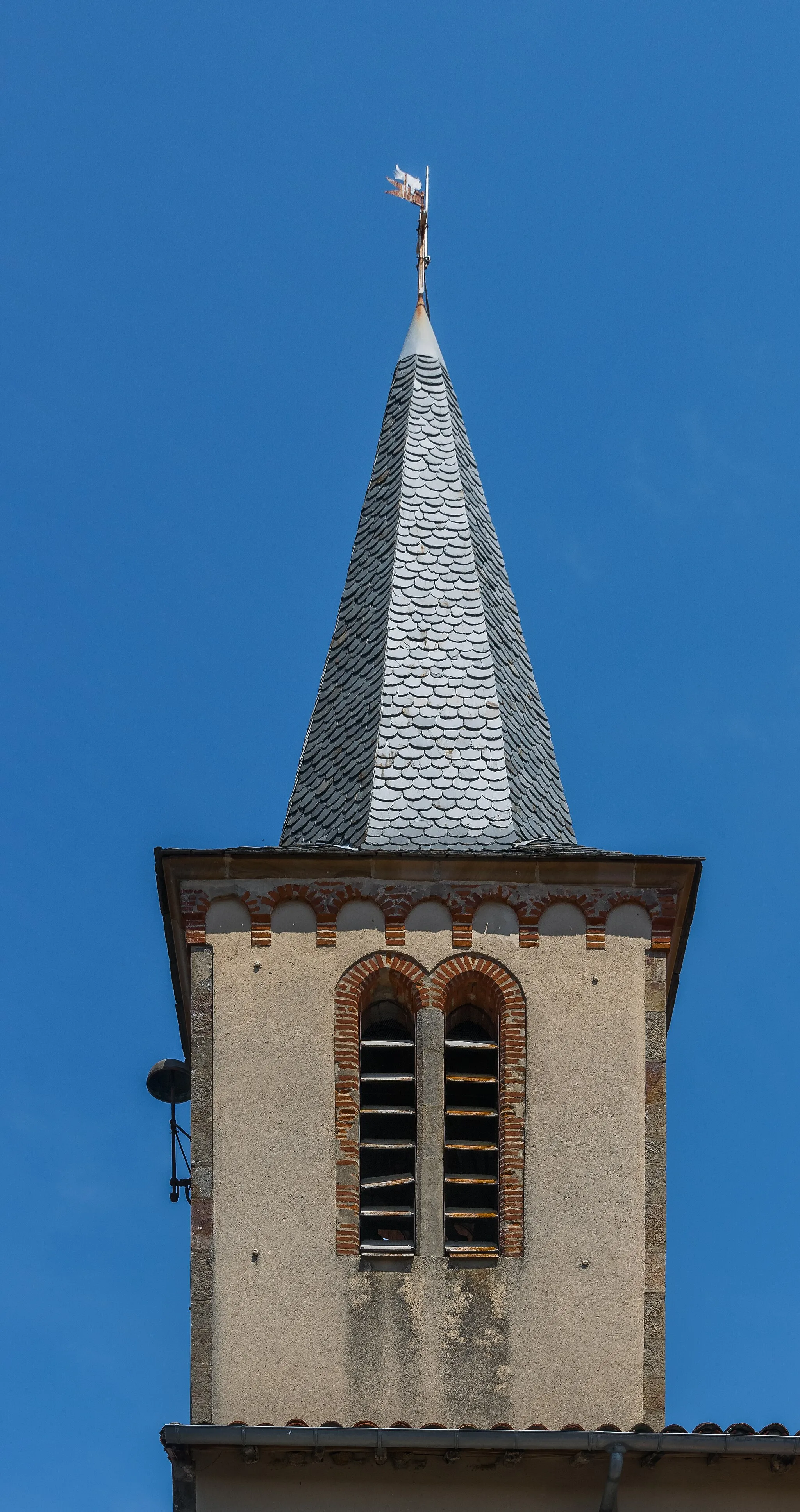 Photo showing: Bell tower of the Saint Salvy Church of Blaye-les-Mines, Tarn, France