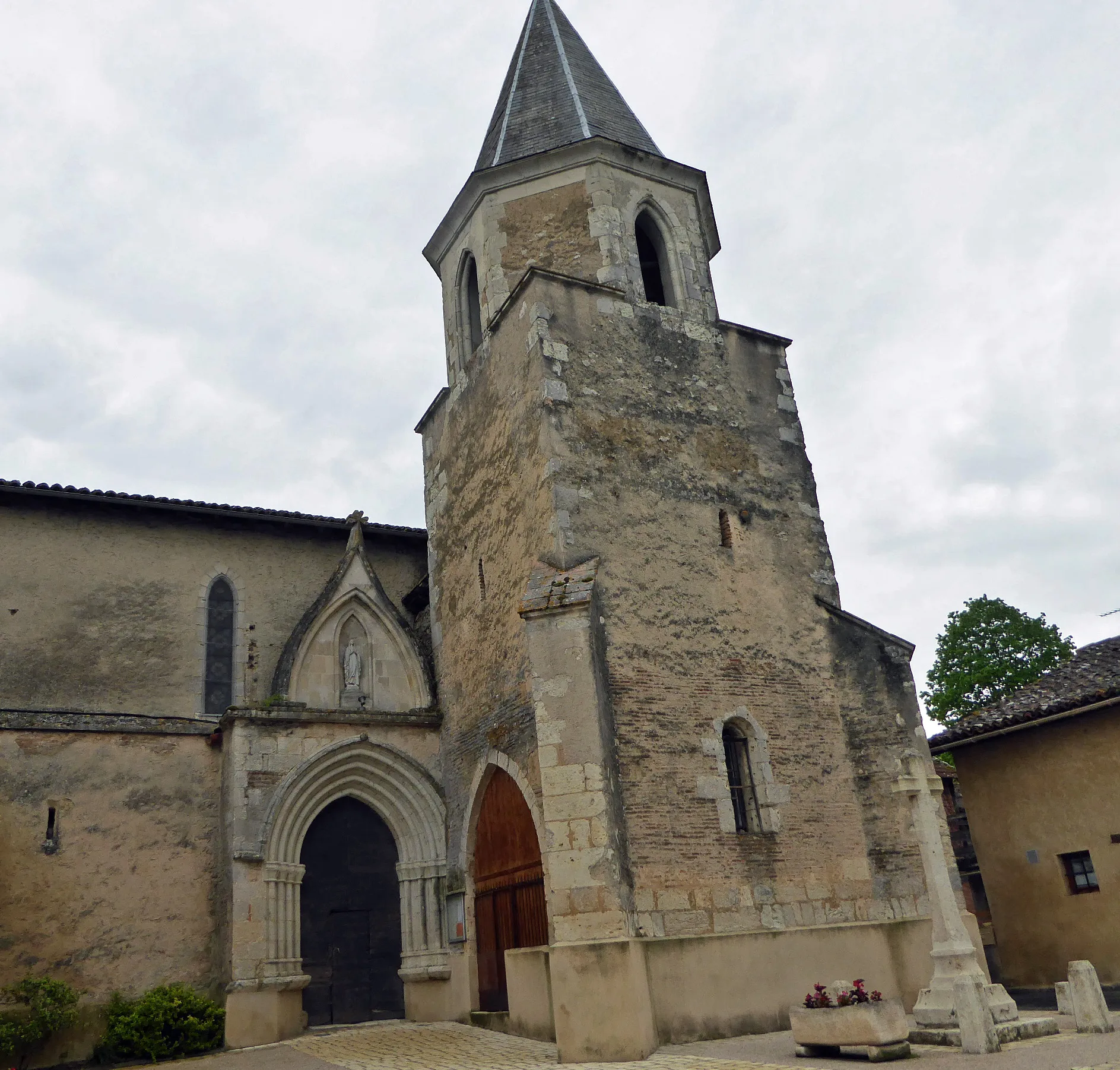 Photo showing: Église Saint-Jean-Baptiste de Bretagne-d'Armagnac