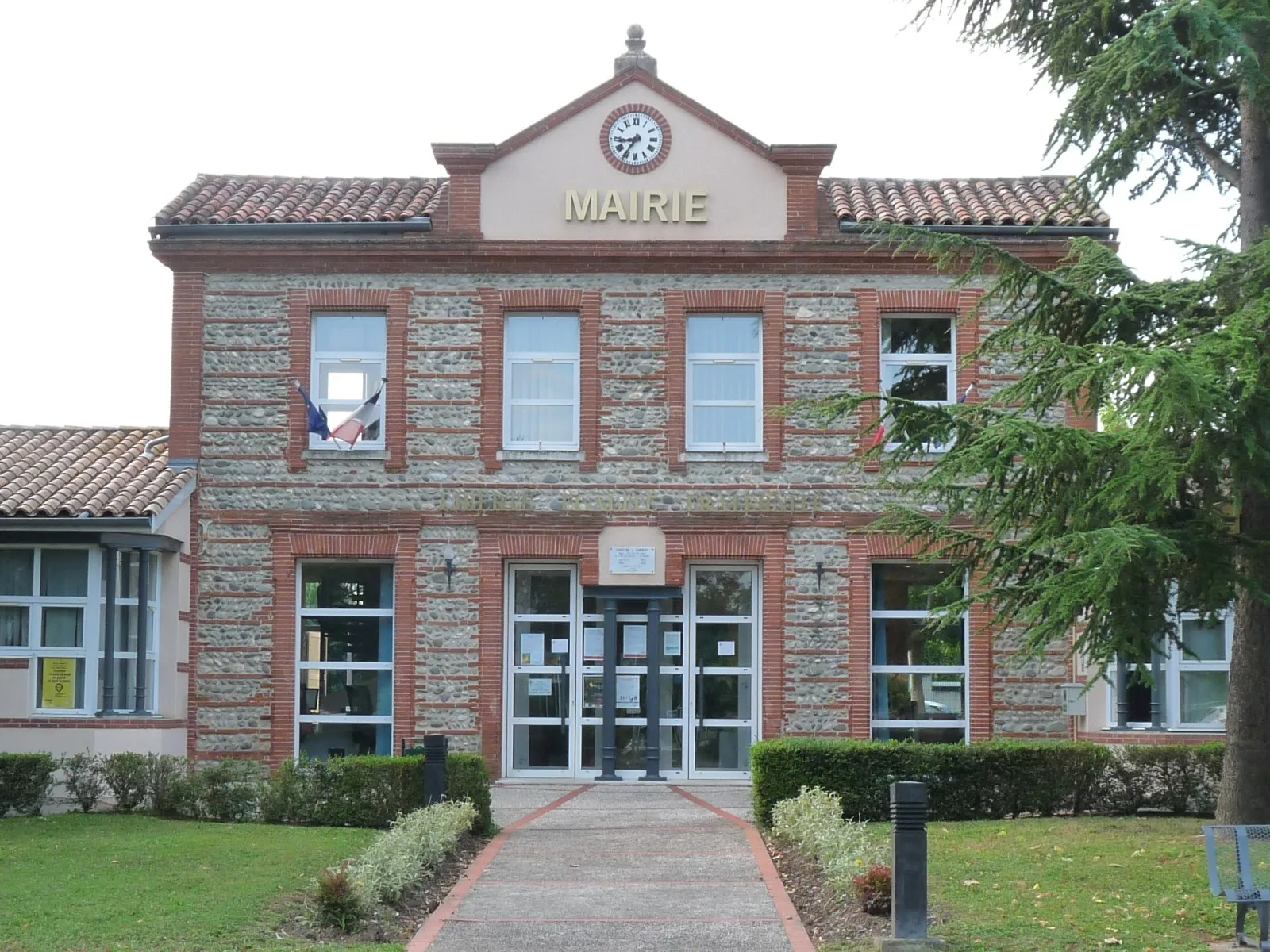 Photo showing: Mairie de Flourens, Haute-Garonne, France