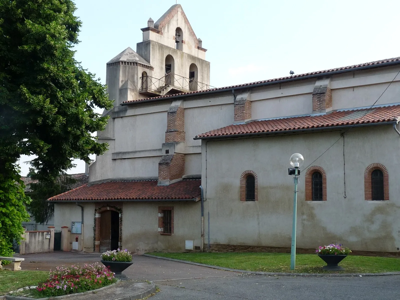 Photo showing: Eglise de Flourens, Haute-Garonne, France