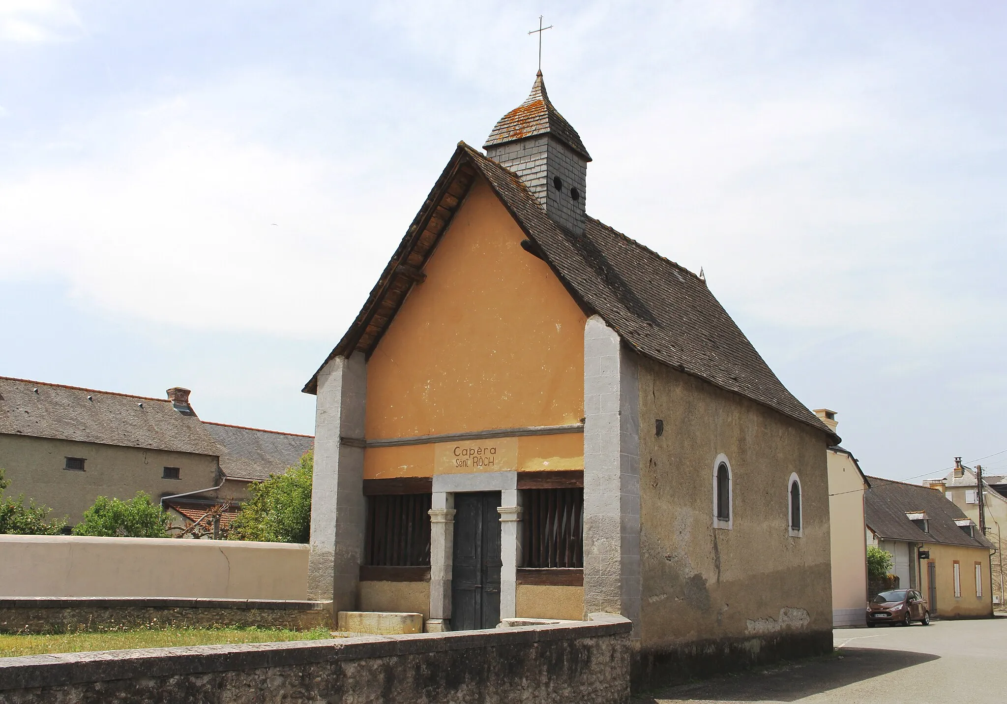 Photo showing: Chapelle Saint-Roch d'Ibos (Hautes-Pyrénées)