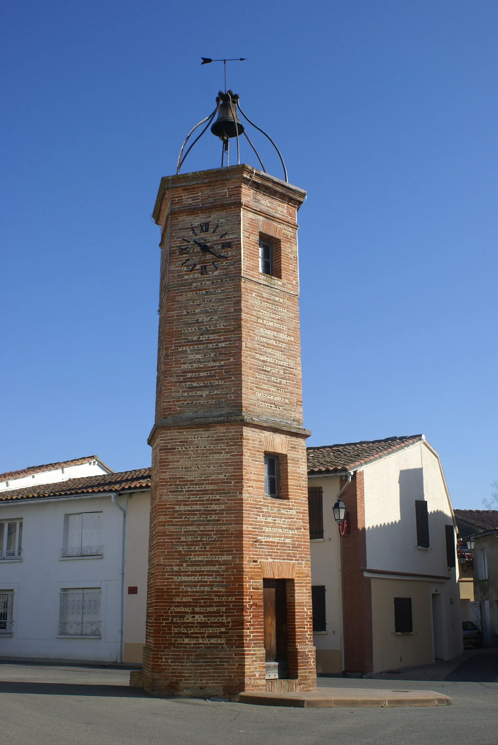 Photo showing: Tour de l'horloge de Mondonville