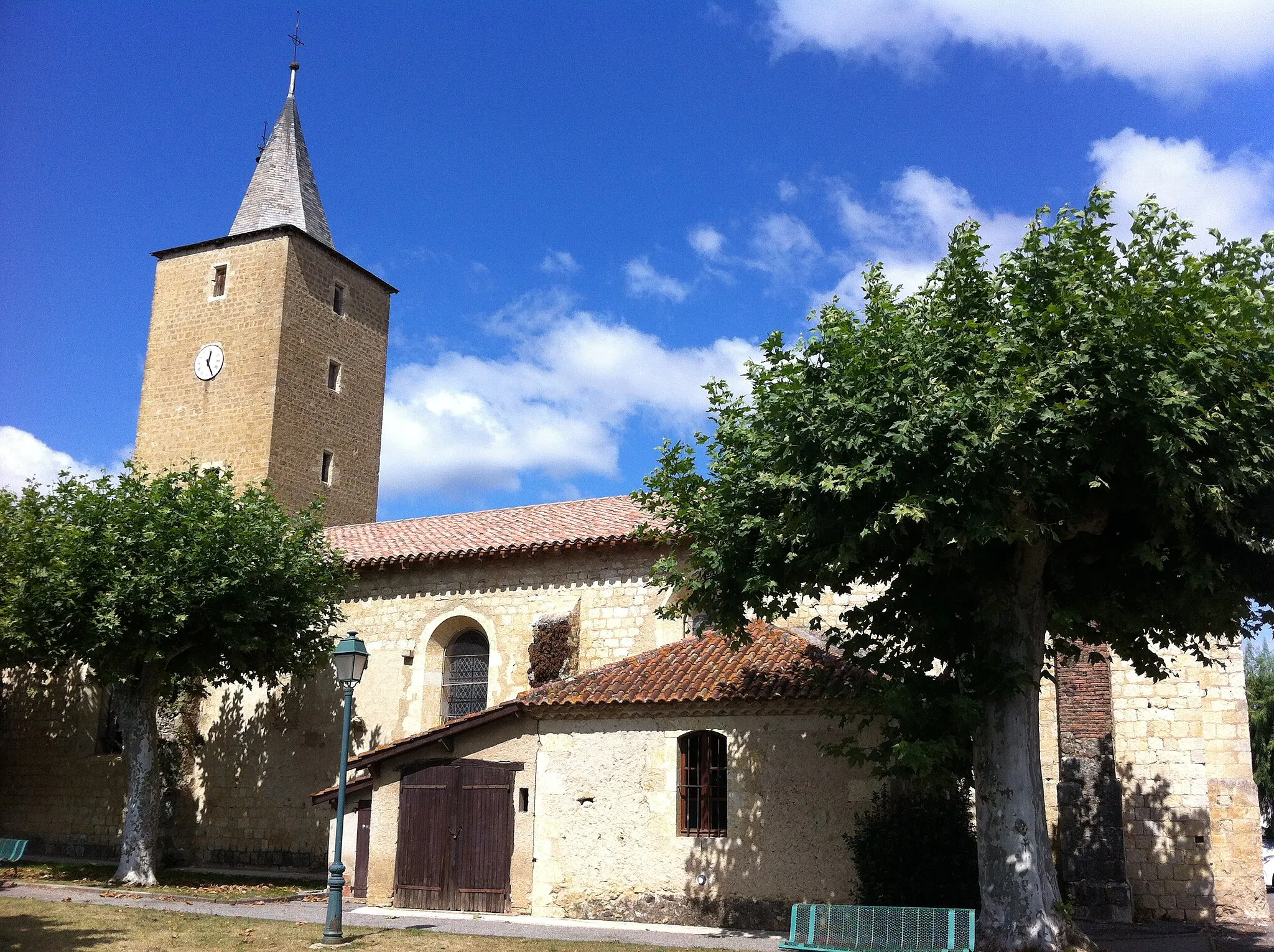 Photo showing: Église de Pavie (Gers, France)