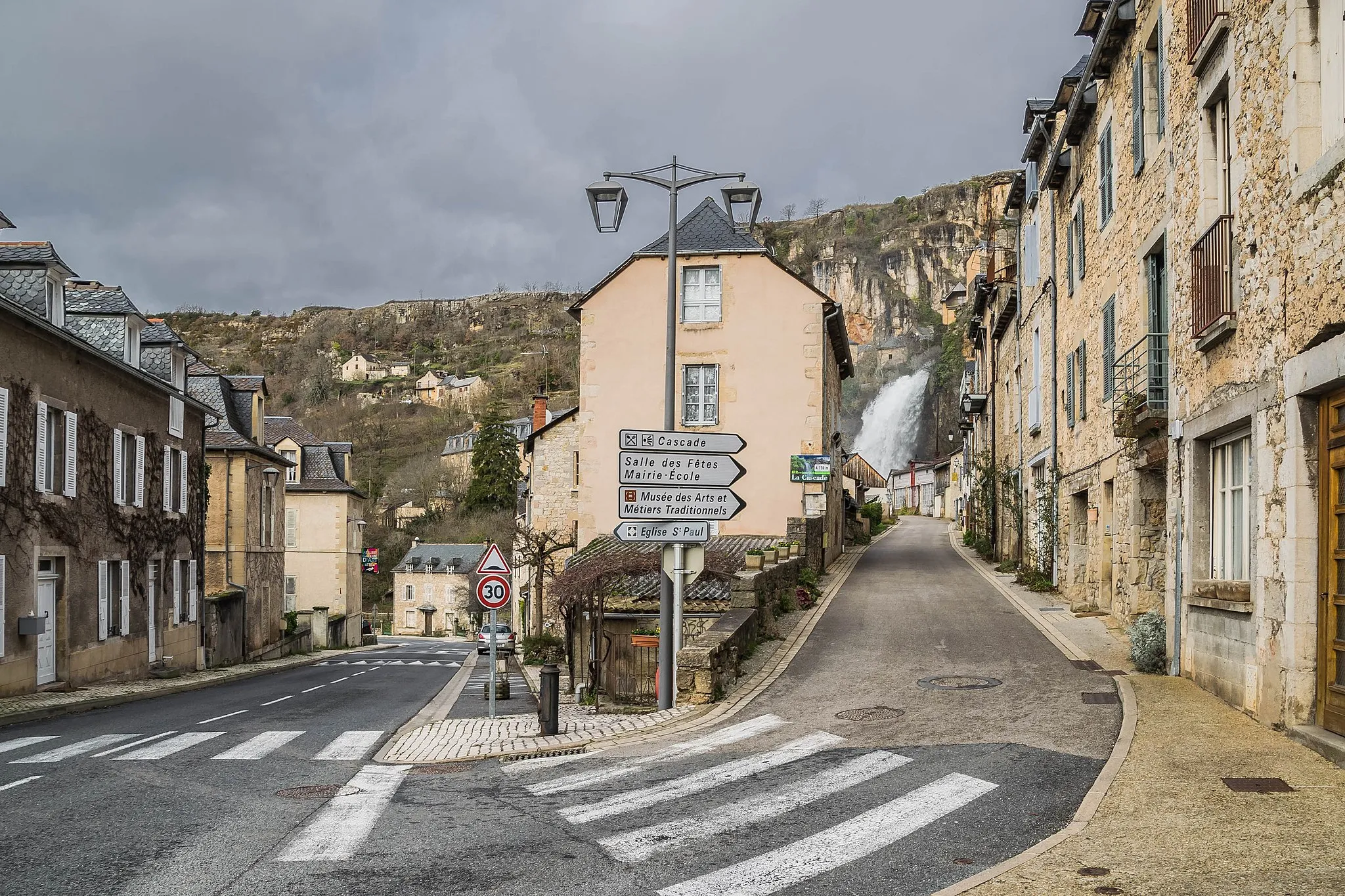 Photo showing: Streets in Salles-la-Source, Aveyron, France