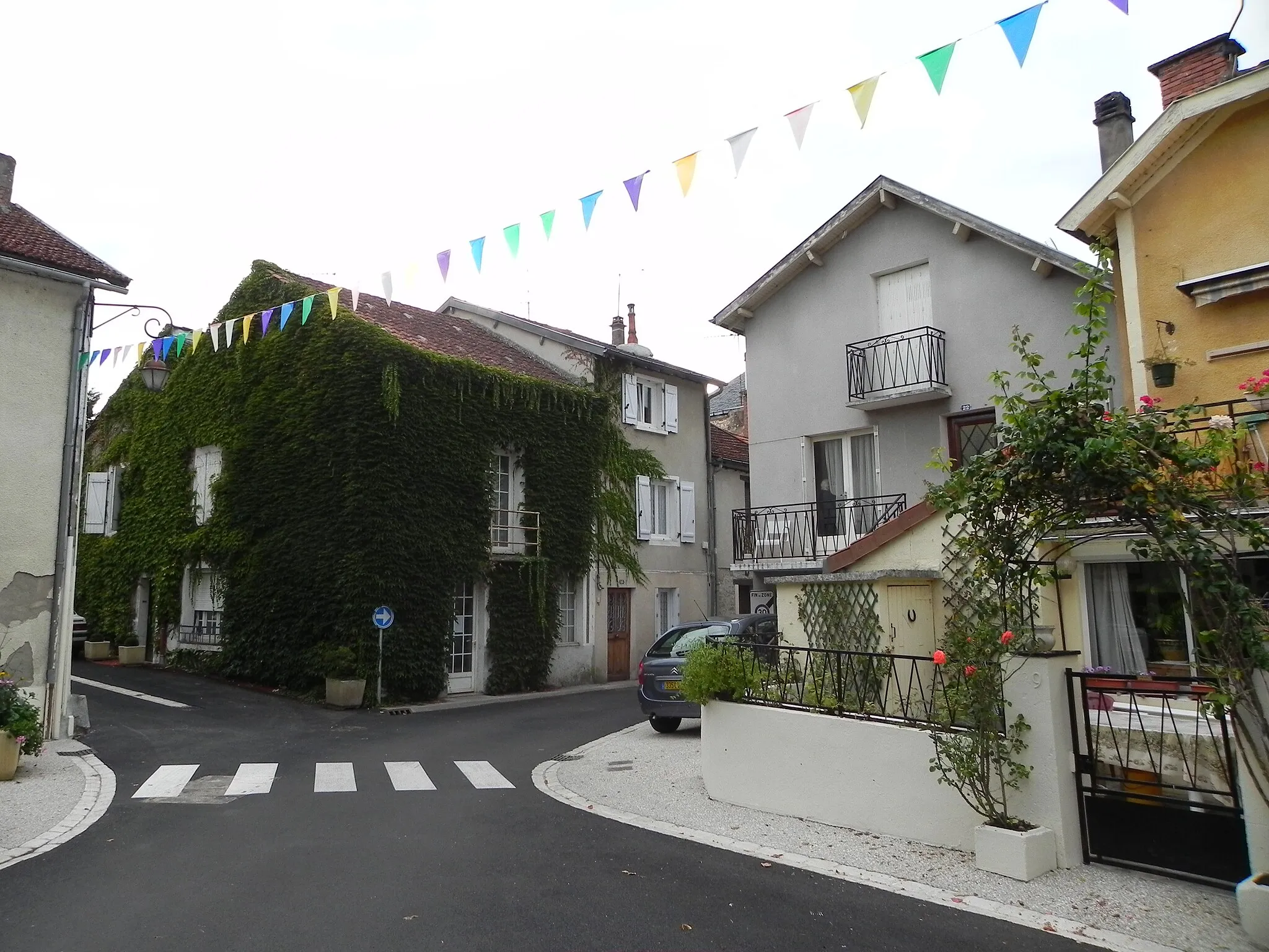 Photo showing: Souillac , Au cœur de la vallée de la Dordogne, le Pays de Souillac vous ouvre les portes du Midi