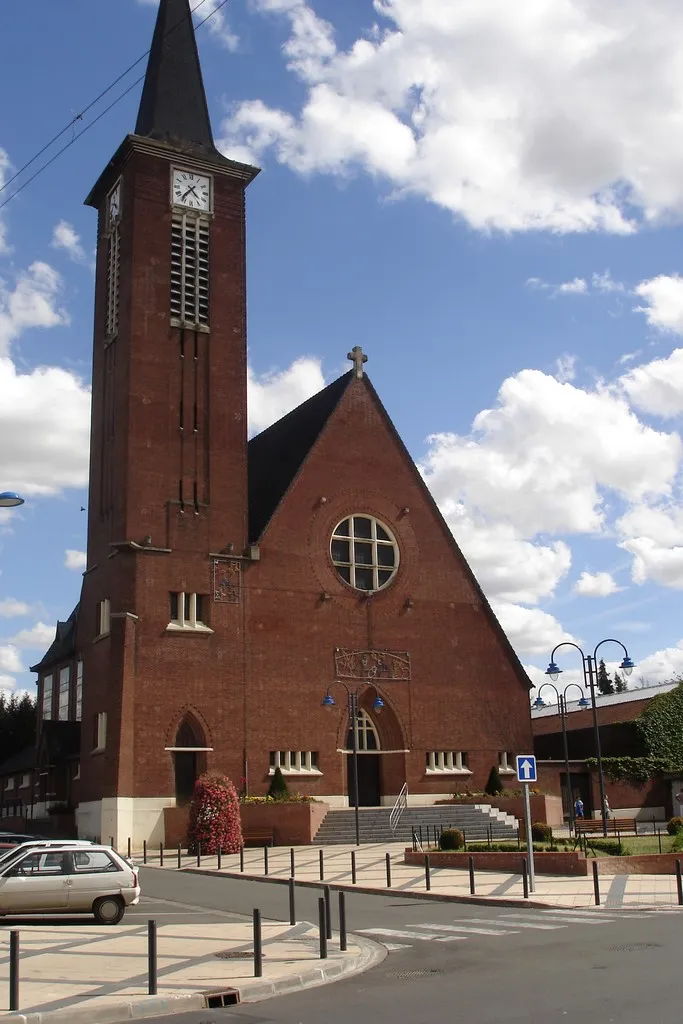 Photo showing: Photo prise par mes soins de l'église d'Avion 62210 France