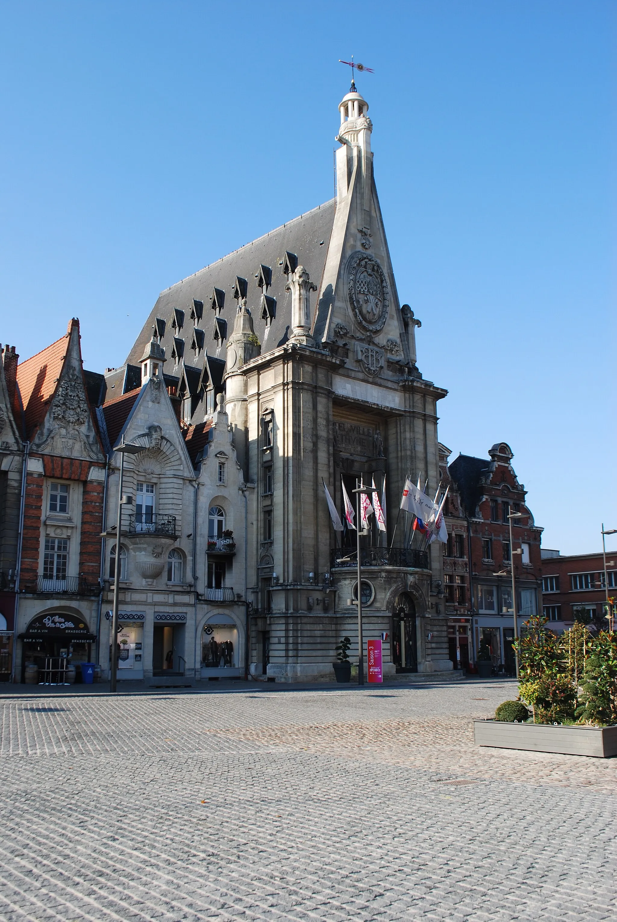 Photo showing: Vue de la Grand Place de Béthune.