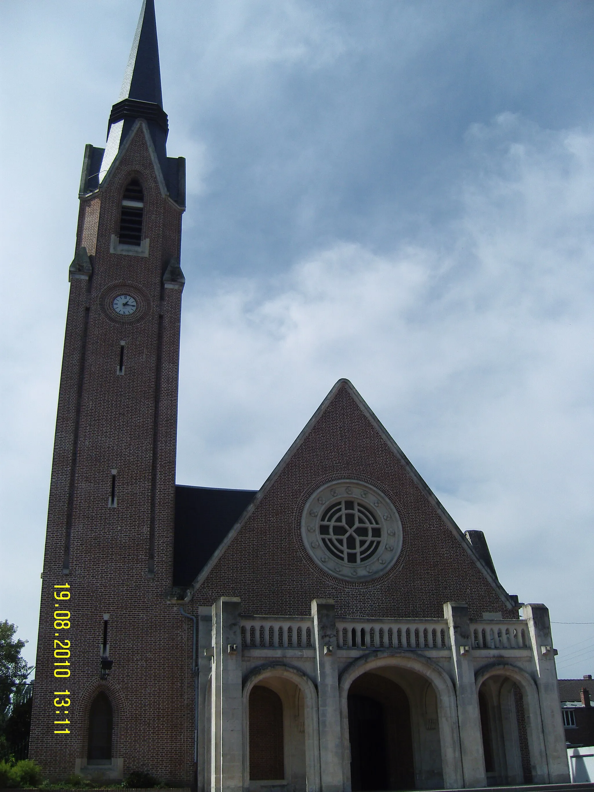 Photo showing: L'église de Biache-Saint-VCaast