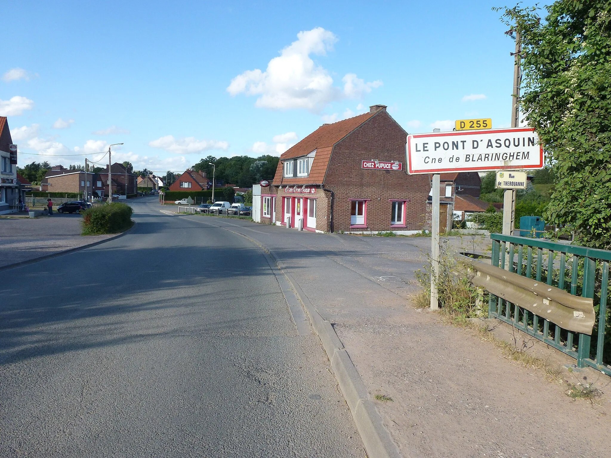 Photo showing: Blaringhem - Renescure (Nord, Fr) City limit sign Le Pont-d'Asquin, recto