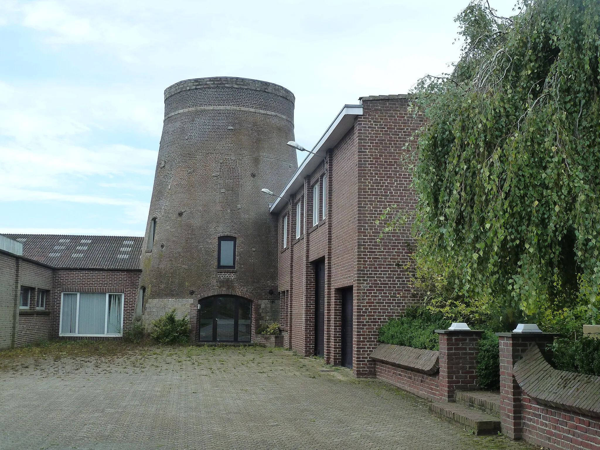 Photo showing: Le Moulin de St Joseph Caëstre, Nord, France