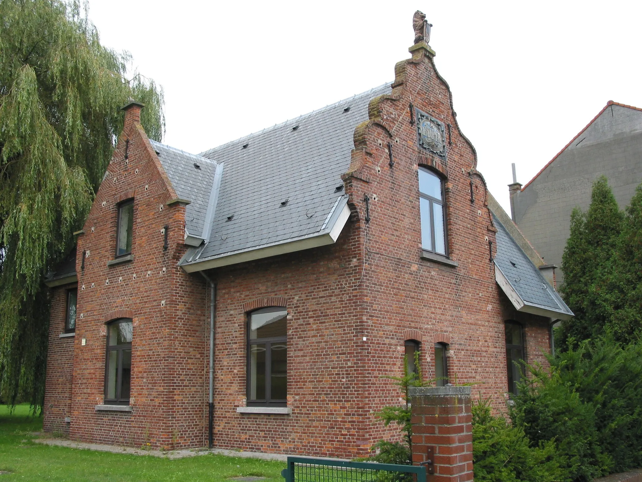 Photo showing: Comines (Belgium) the previous gendermerie station.