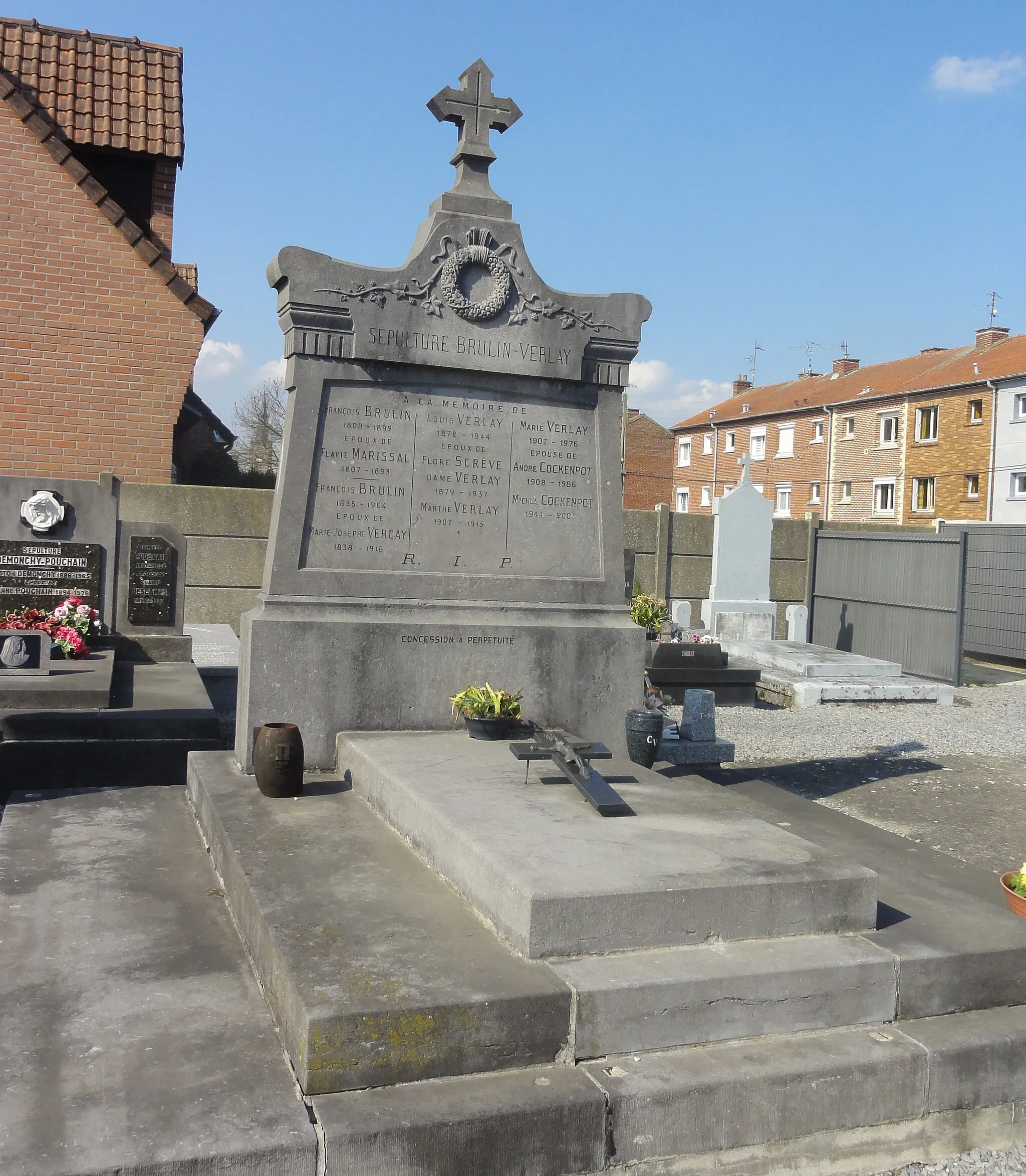 Photo showing: Depicted place: Cimetière de Cuincy