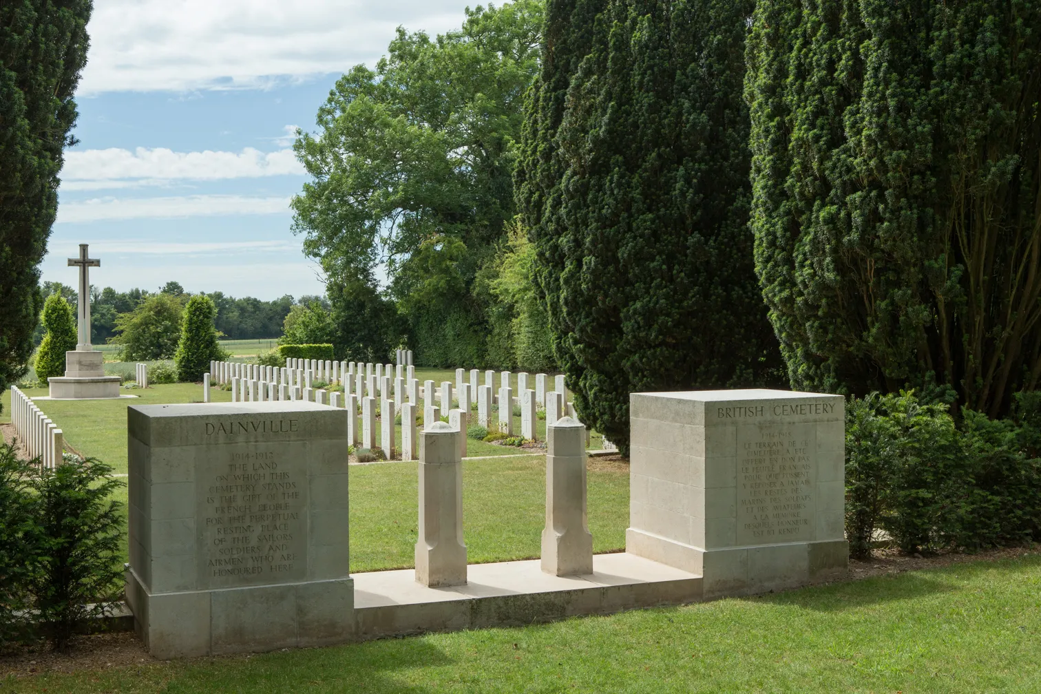 Photo showing: Dainville British Cemetery