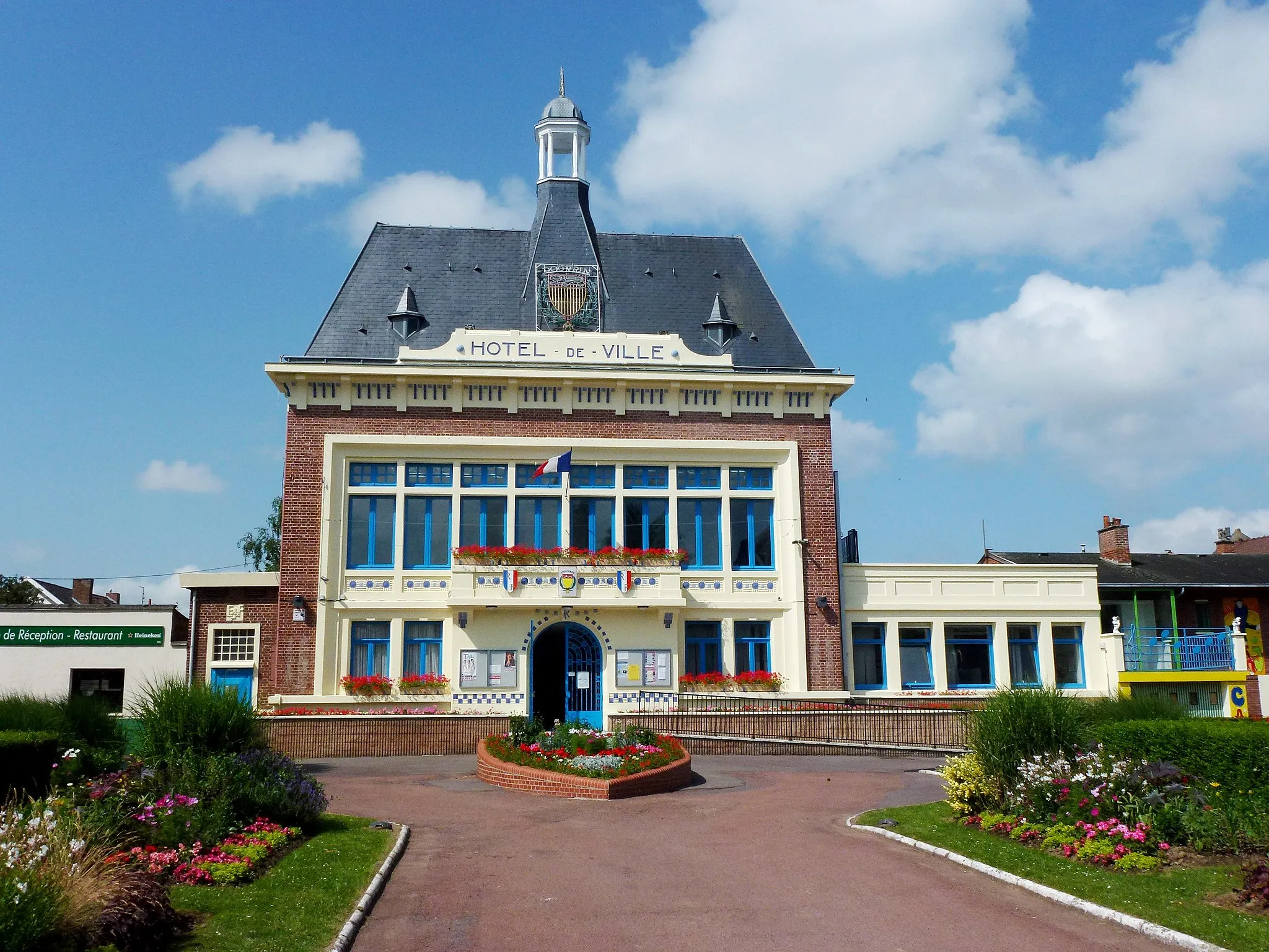 Photo showing: Douvrin (Pas-de-Calais, Fr) mairie