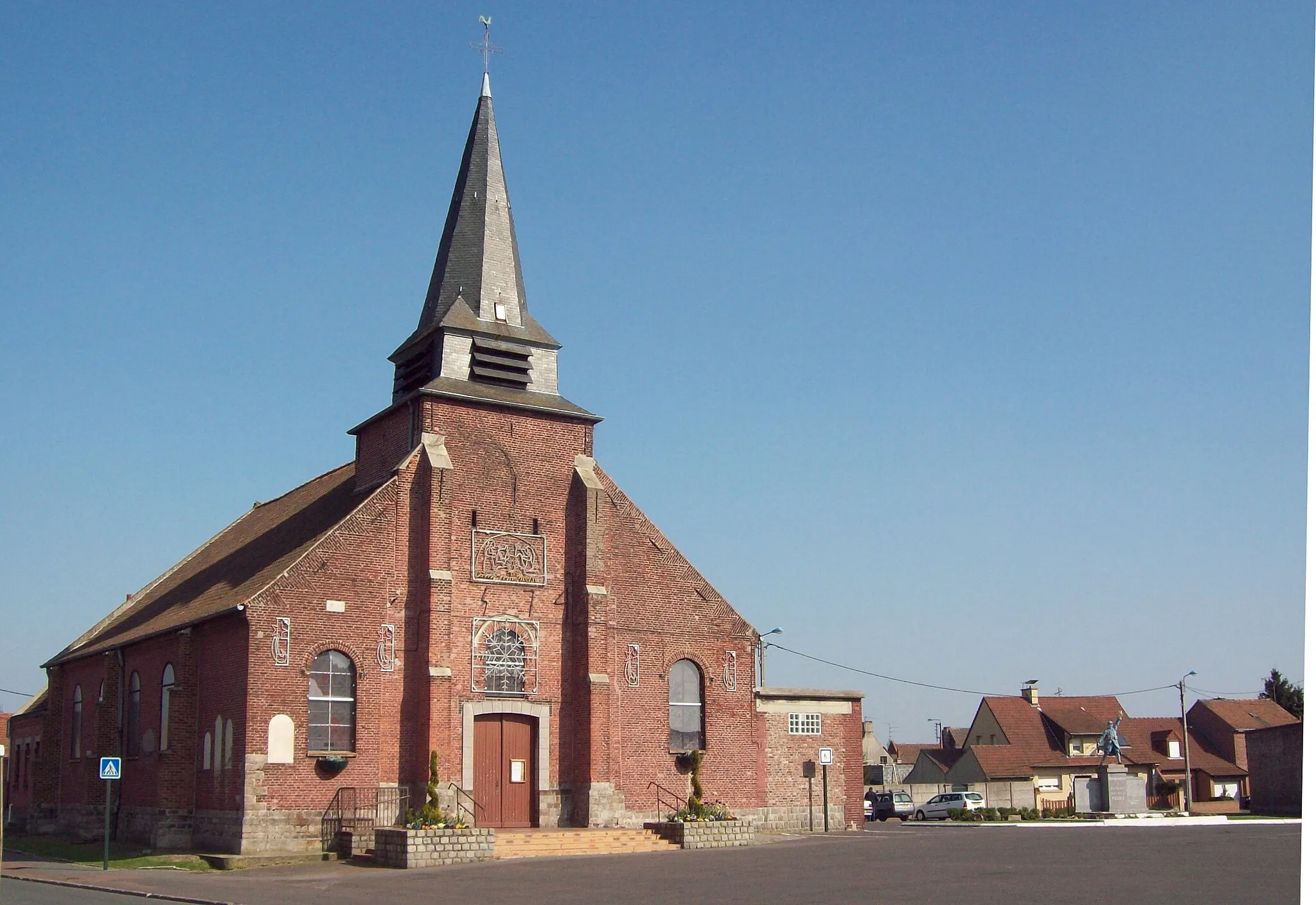 Photo showing: L'église d'Evin Malmaison