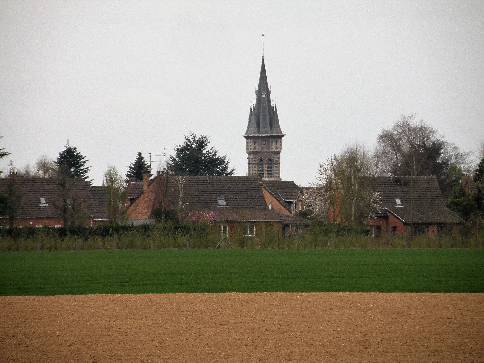 Photo showing: Village and church of Fournes-en-Weppes.