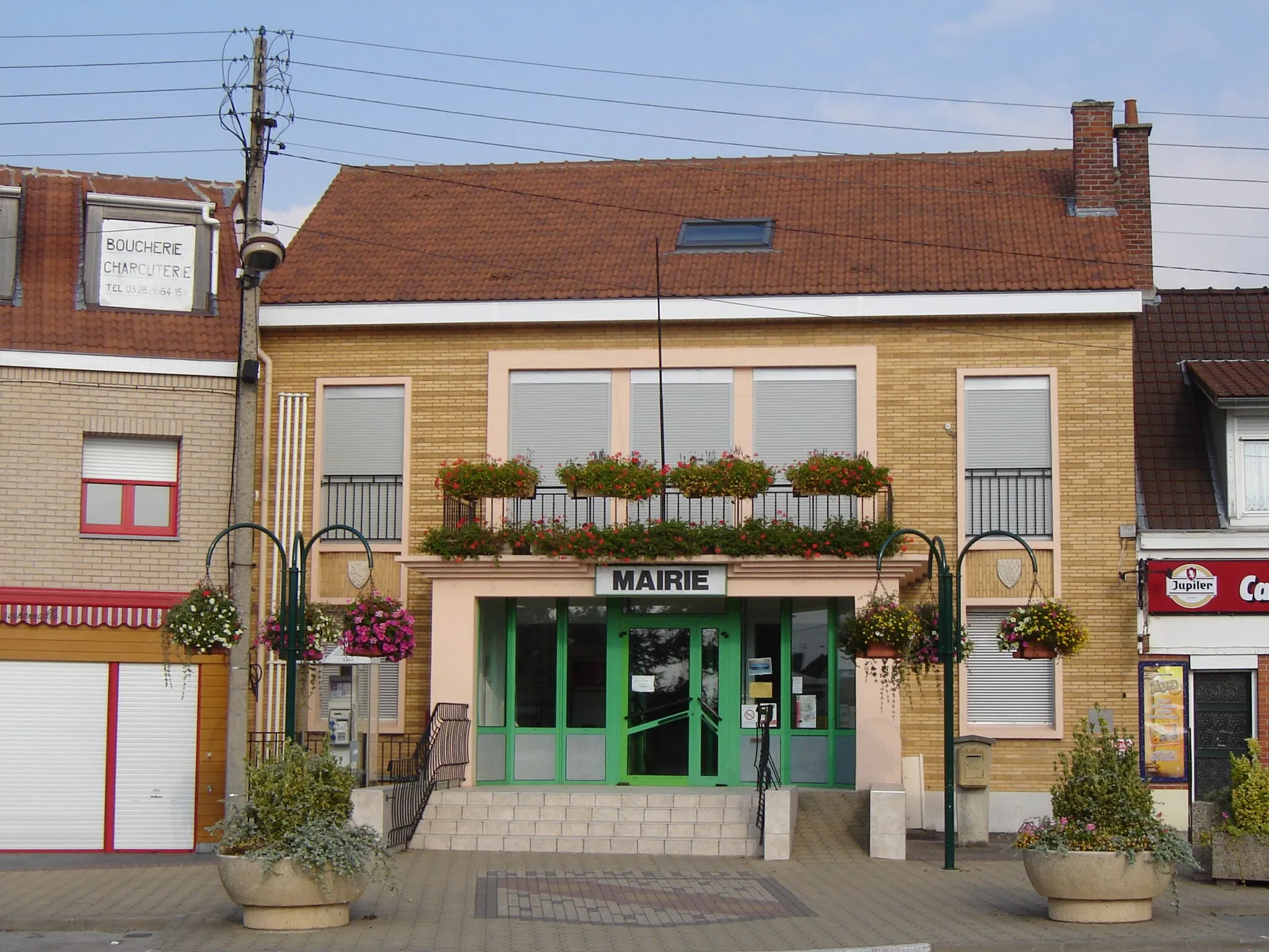 Photo showing: Town hall of Ghyvelde. Ghyvelde, Nord, Nord-Pas-de-Calais, France