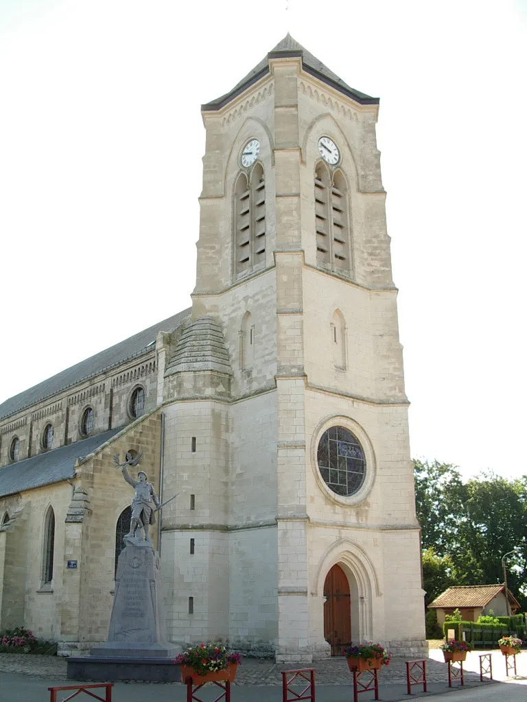Photo showing: Eglise Saint Martin Givenchy en Gohelle
