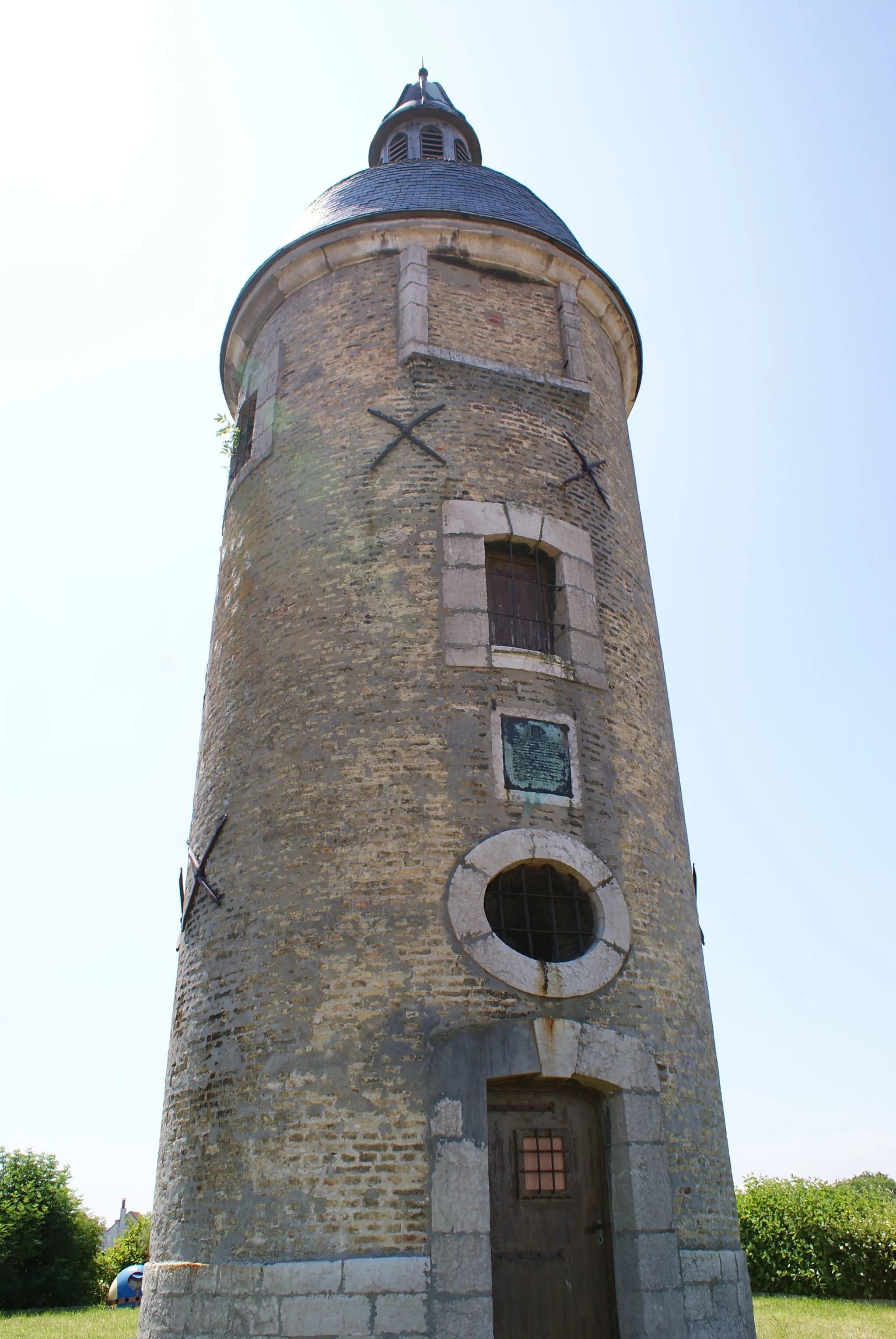 Photo showing: la tour de Guînes.