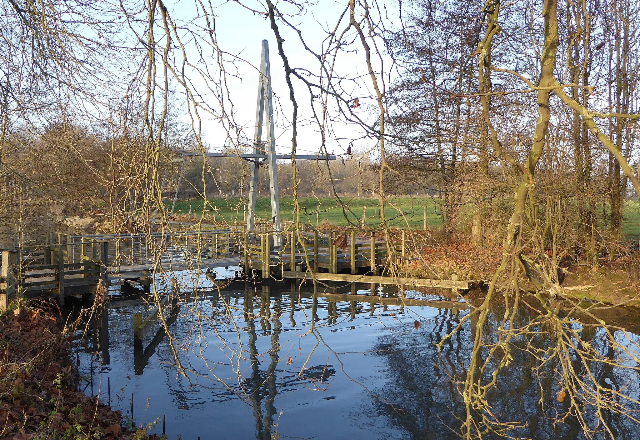 Photo showing: Embranchement du Canal de Seclin à la Deûle Houplin-Ancoisne Nord en Hauts-de-France. France