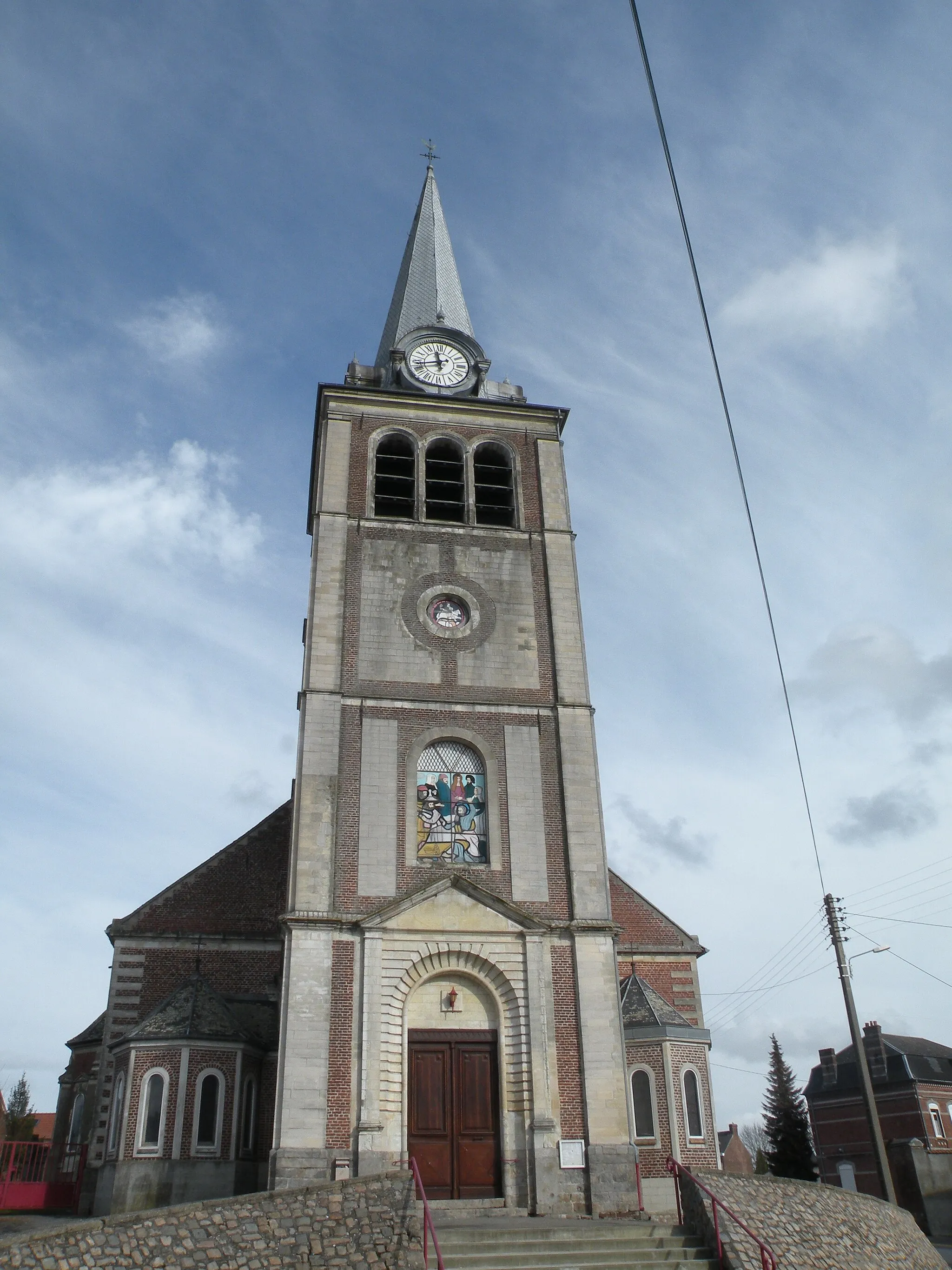 Photo showing: Iwuy église