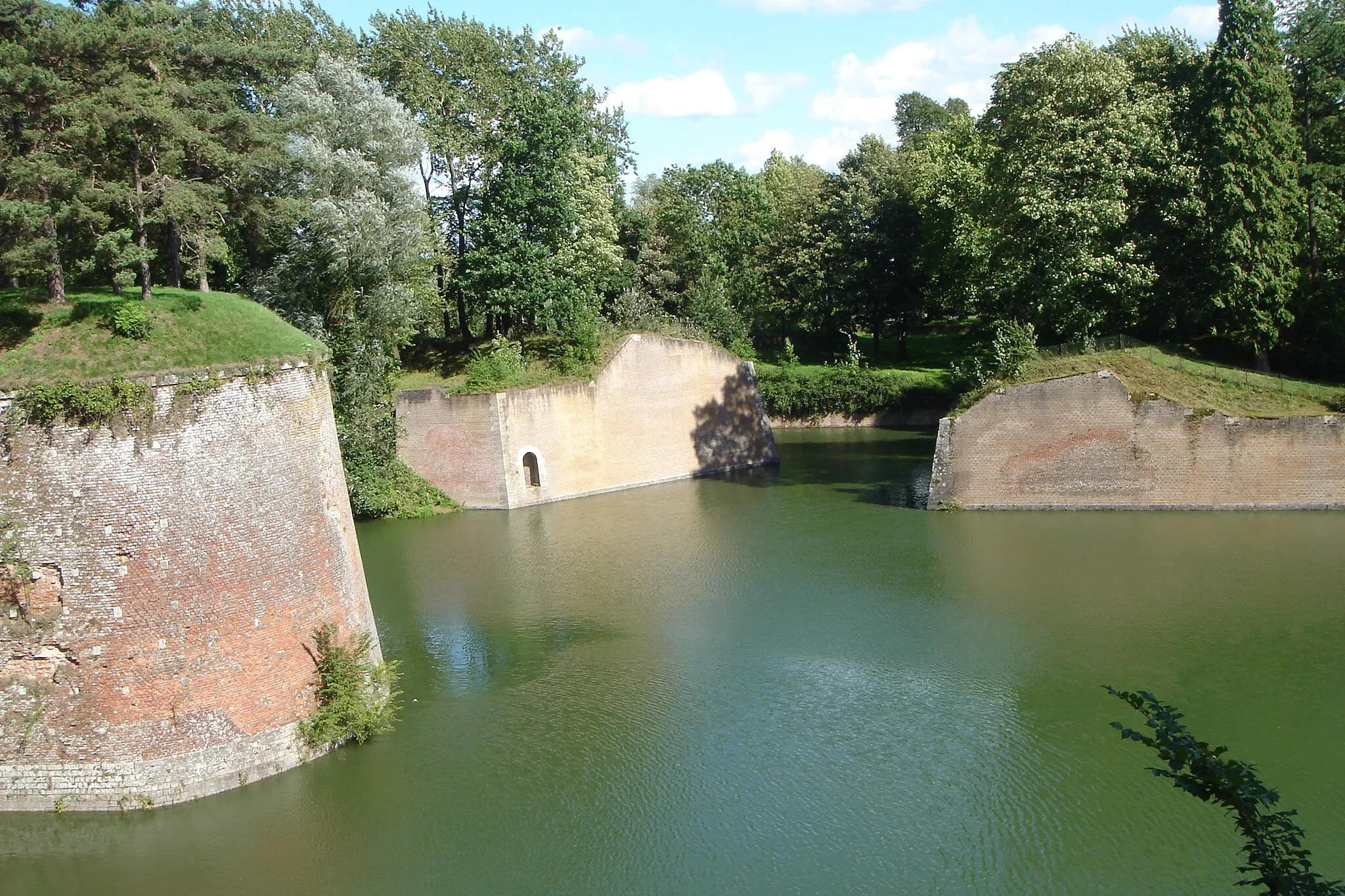Photo showing: Le Quesnoy - les remparts