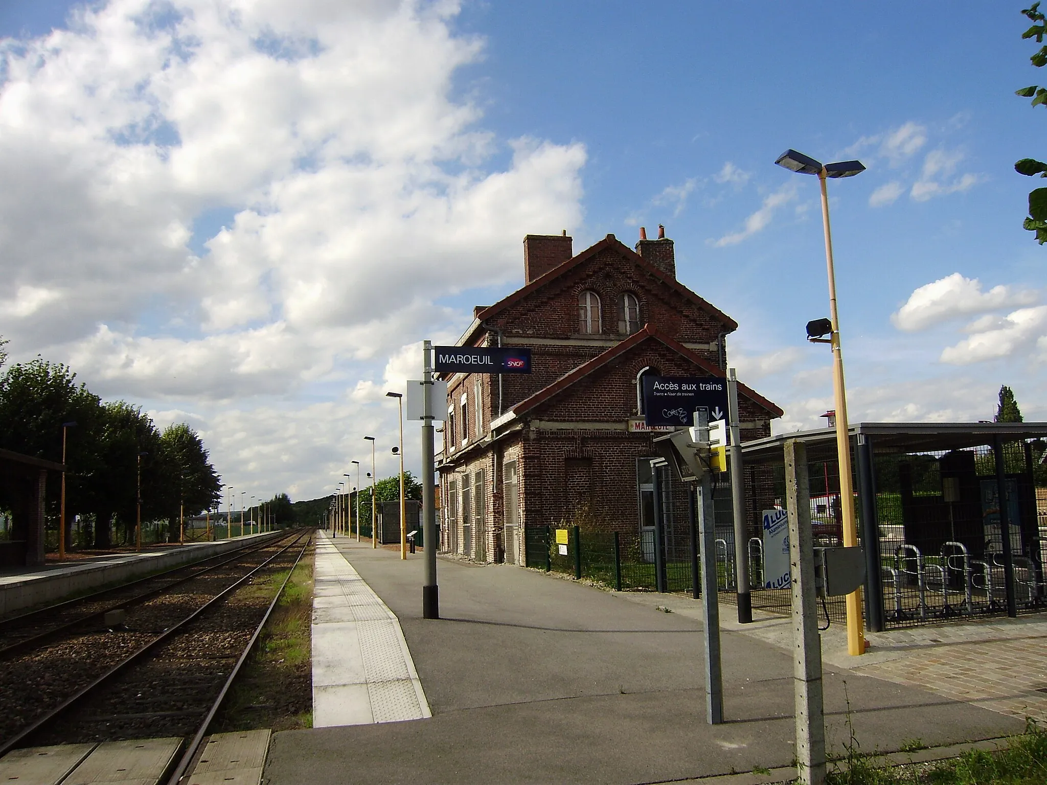 Photo showing: The station of Maroeuil