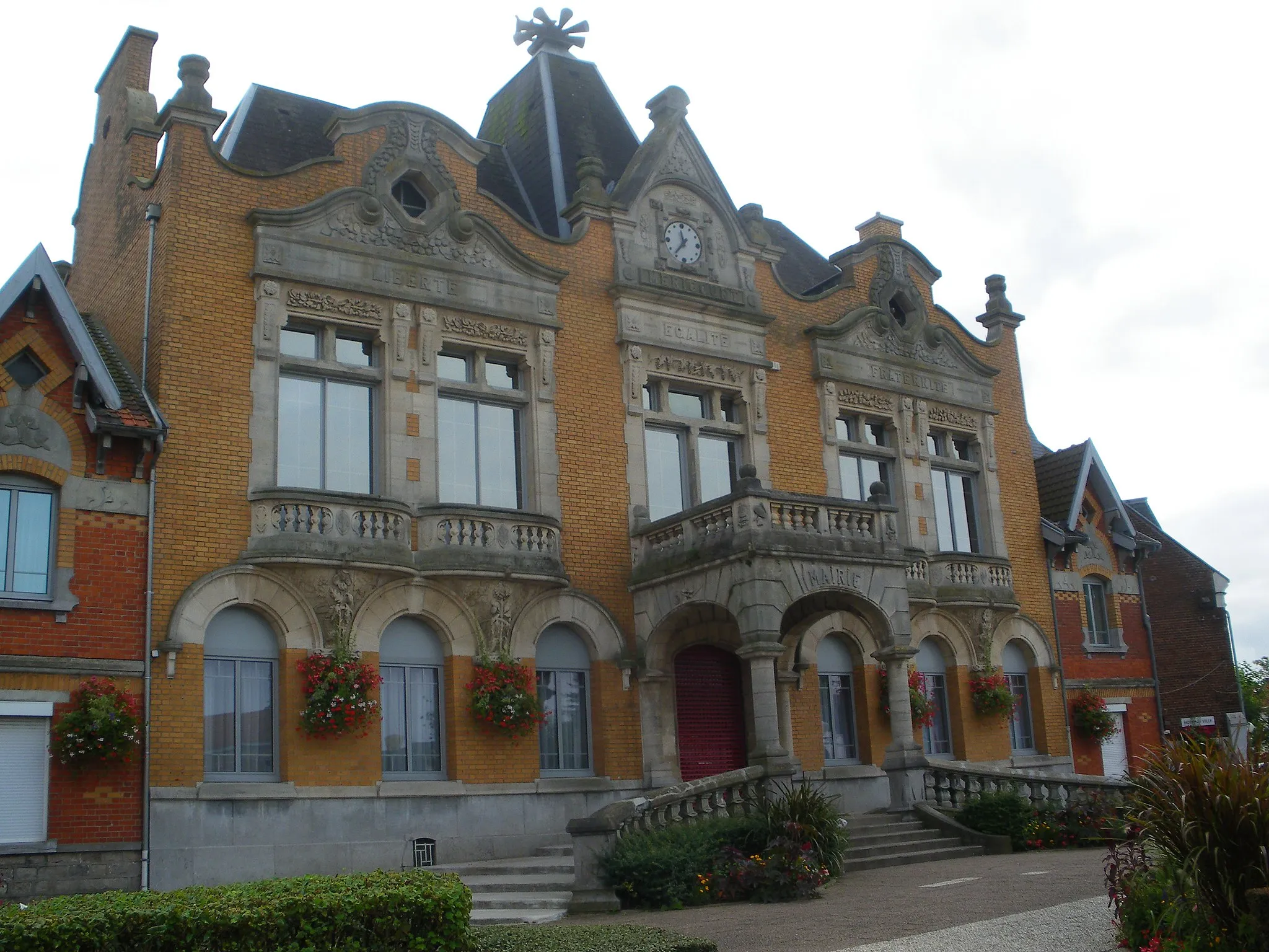 Photo showing: Vue de la mairie de Méricourt (Pas-de-Calais).
