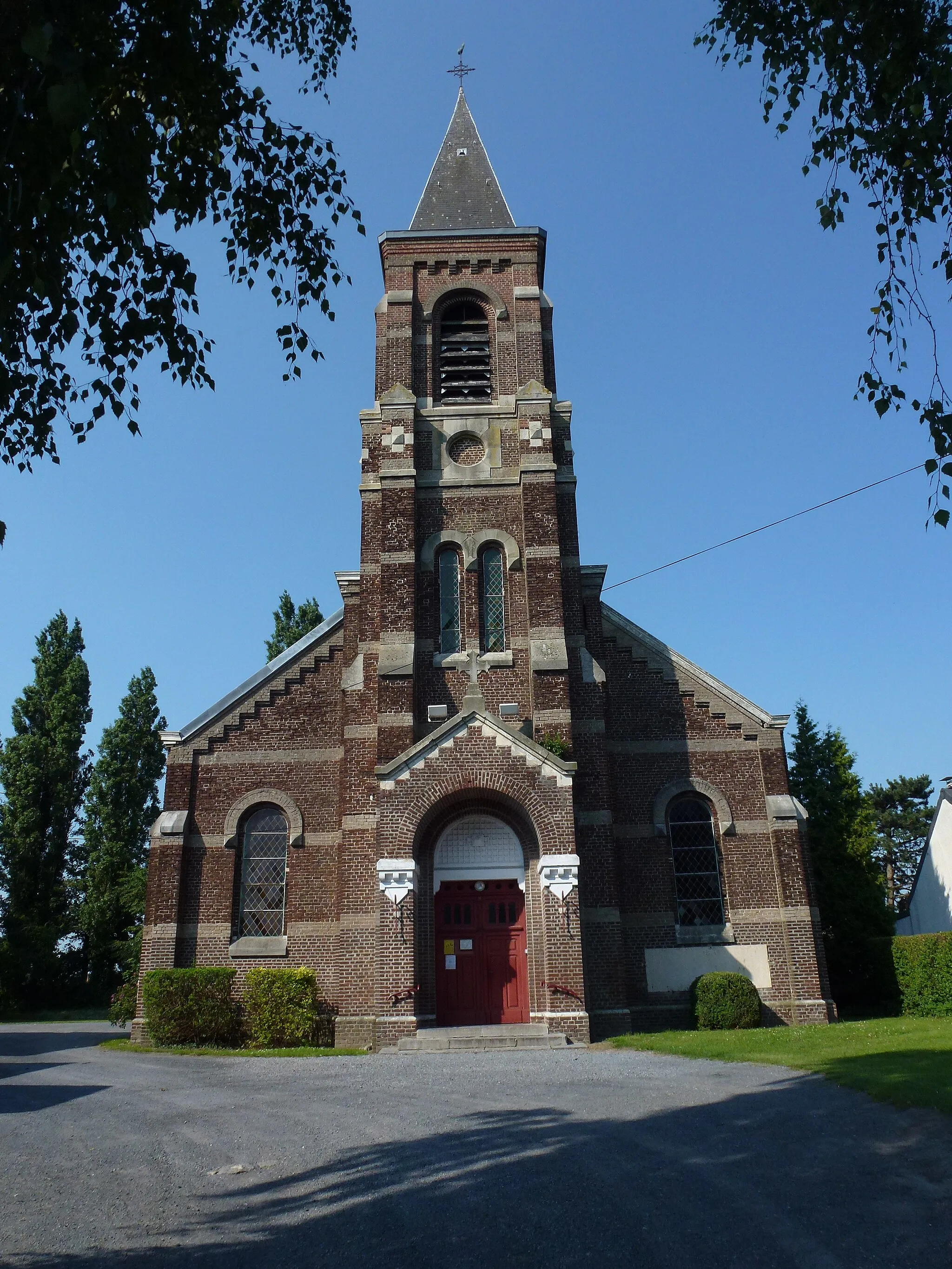 Photo showing: Petite-Forêt (Nord, Fr) église