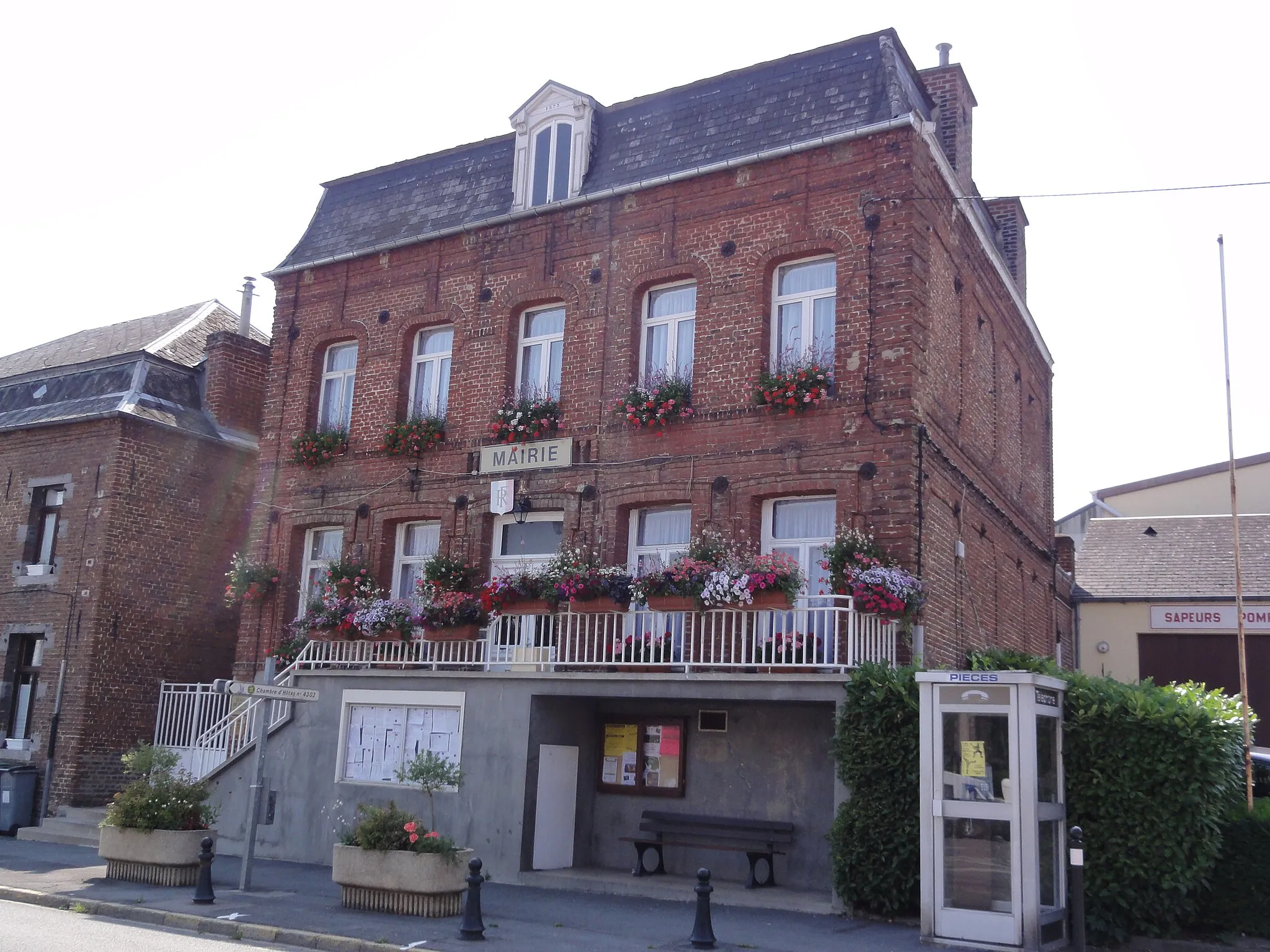 Photo showing: Jenlain (Nord, Fr) mairie