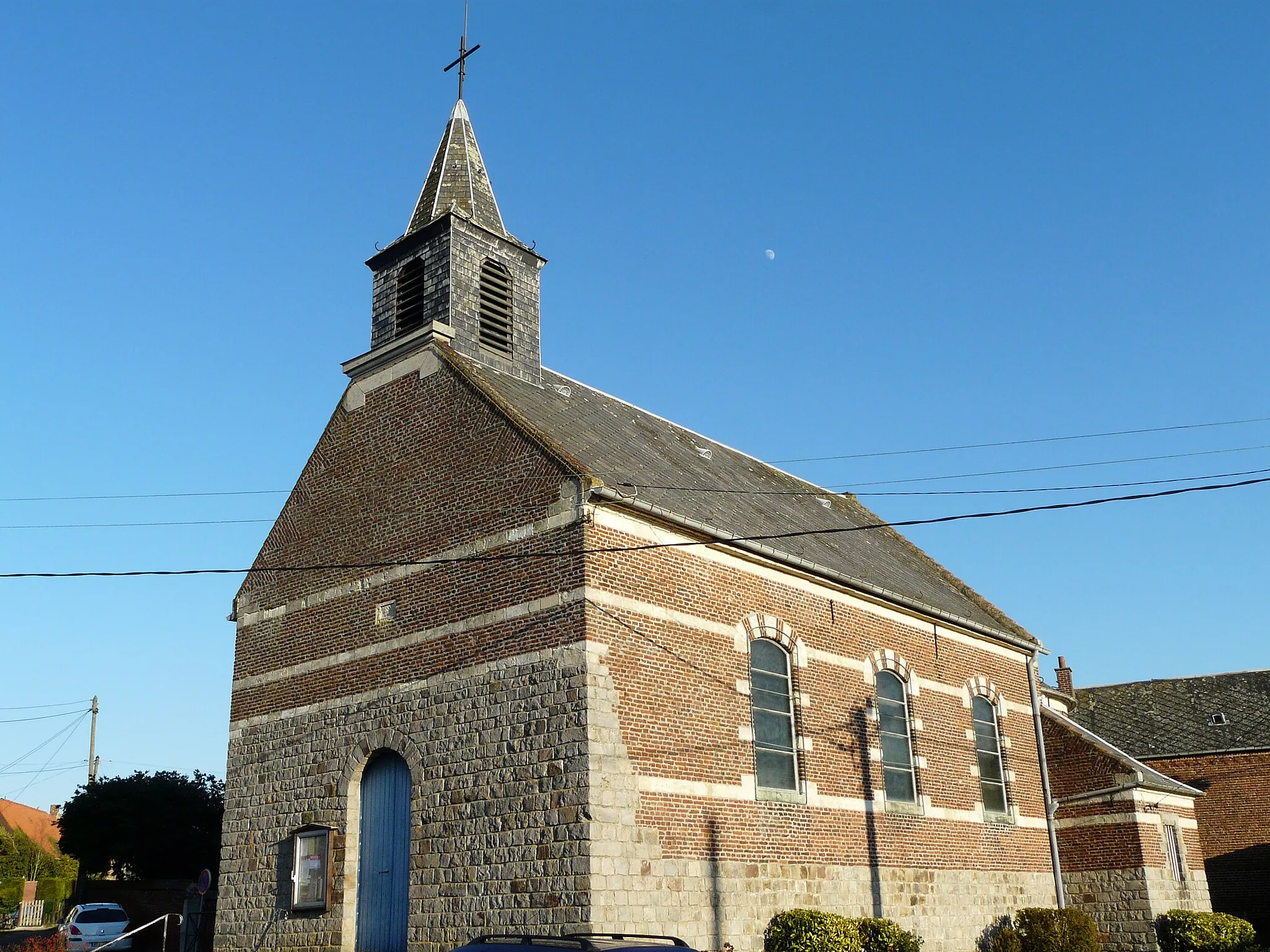 Photo showing: L'église Saint-Nicolas à Sainre-Olle (Raillencourt-Sainte-Olle, Nord)