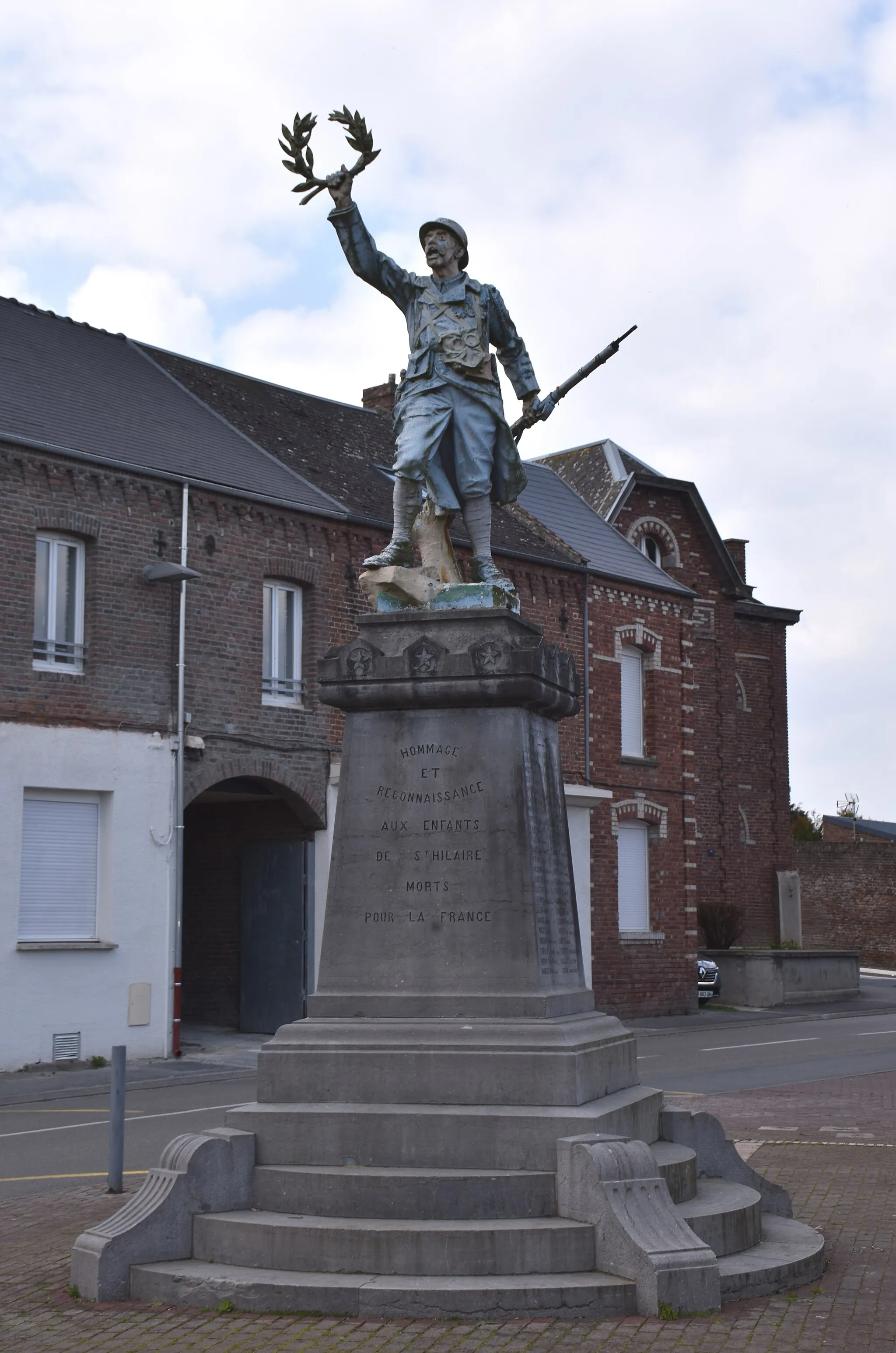 Photo showing: Monument aux morts