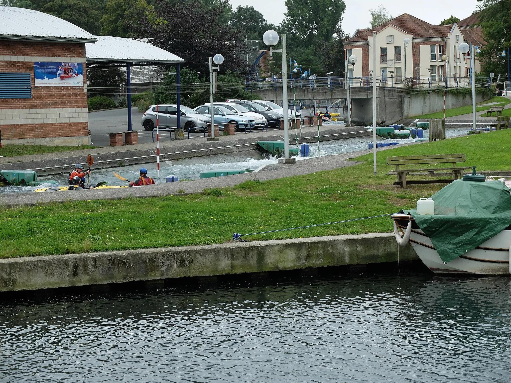 Photo showing: Vue de la base nautique de Saint-Laurent-Blangy.