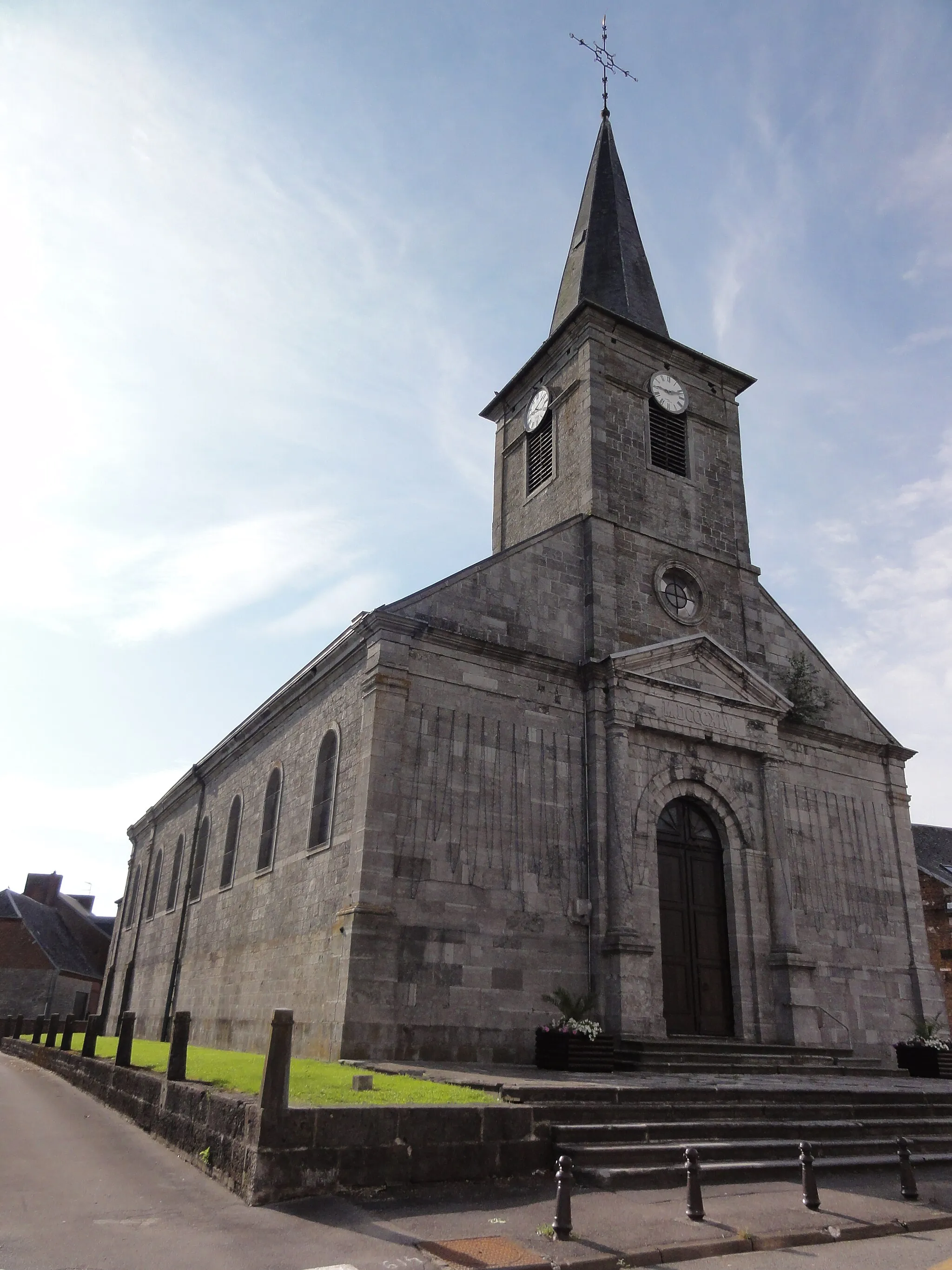 Photo showing: Ohain (Nord, Fr) église Saint-Martin, coté nord-ouest