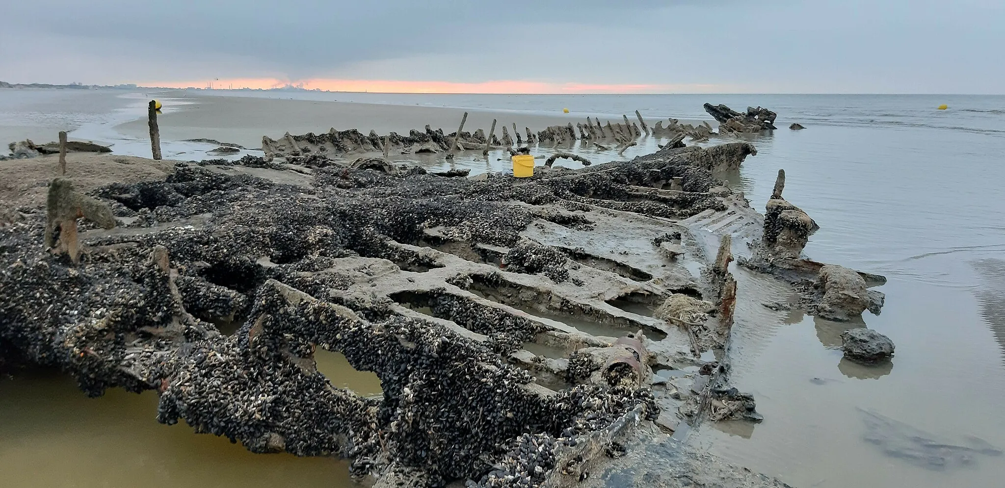 Photo showing: Zuydcoote Beach