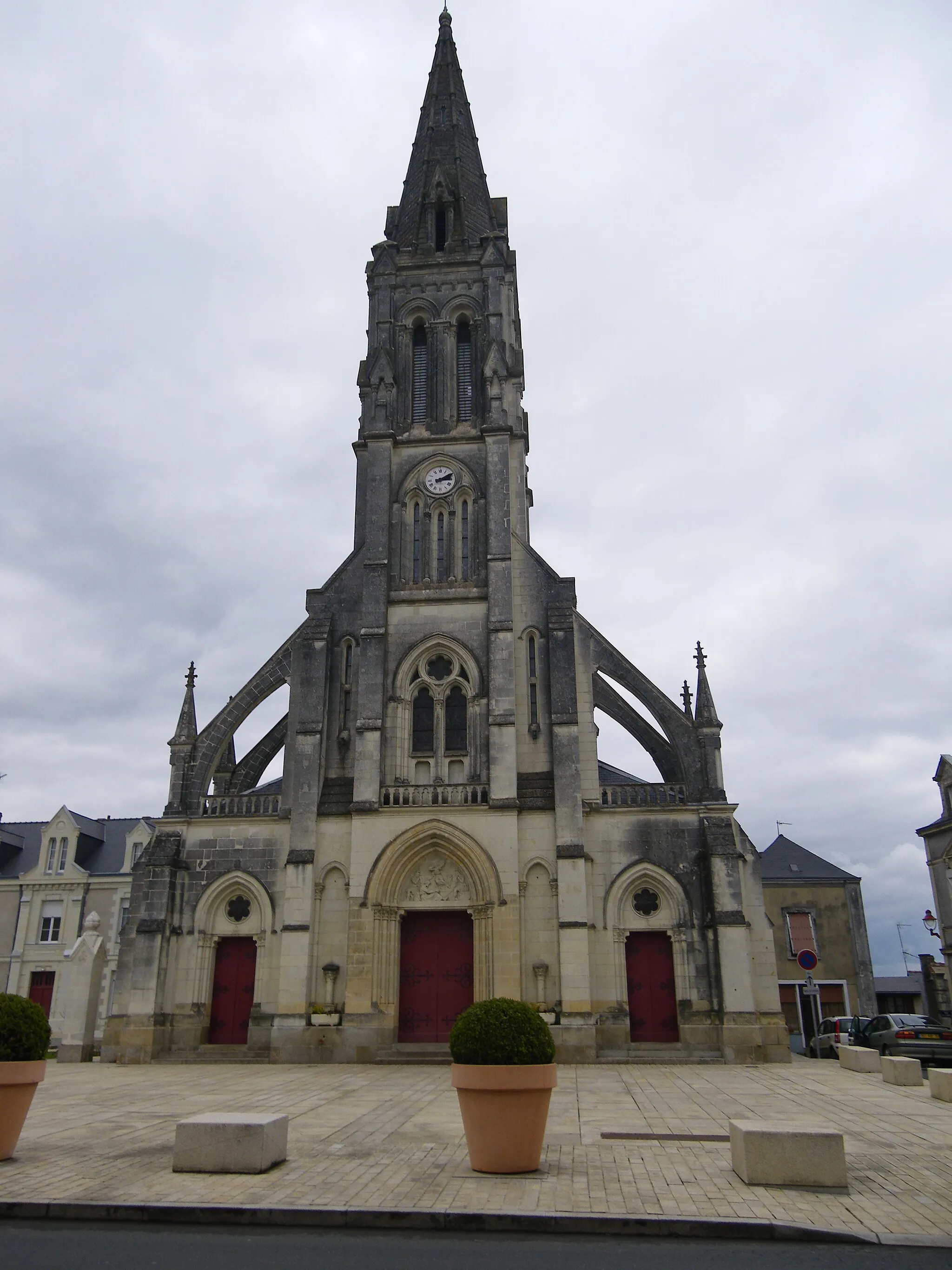 Photo showing: l'eglise de bécon les granits