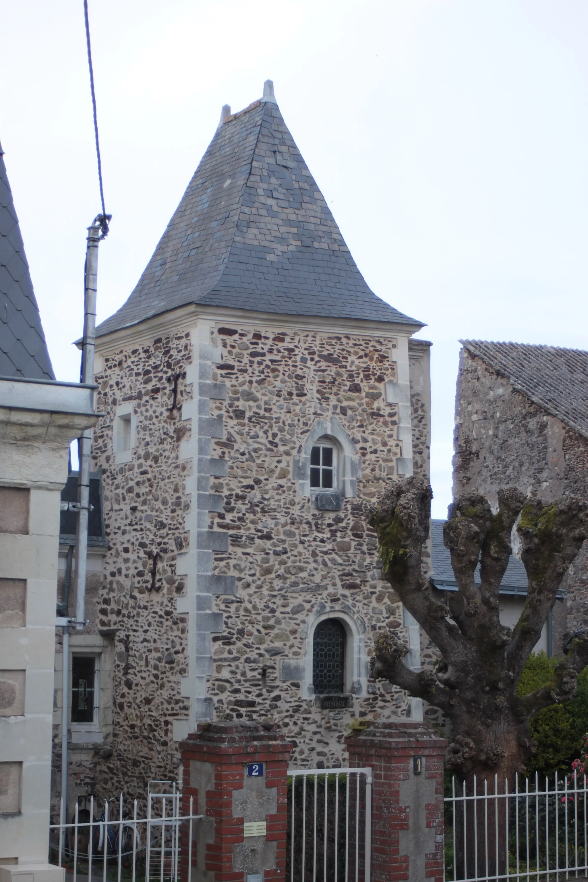 Photo showing: Le Présidial, château des Evêques, Fr-49-Chalonnes-sur-Loire.