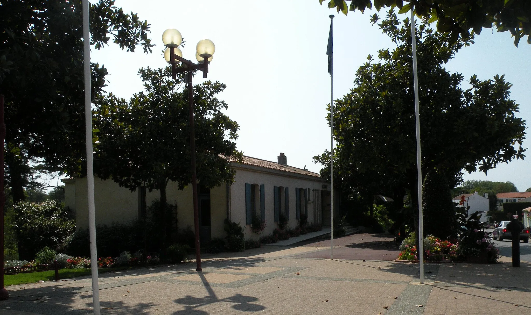 Photo showing: mairie de Coëx, vendée