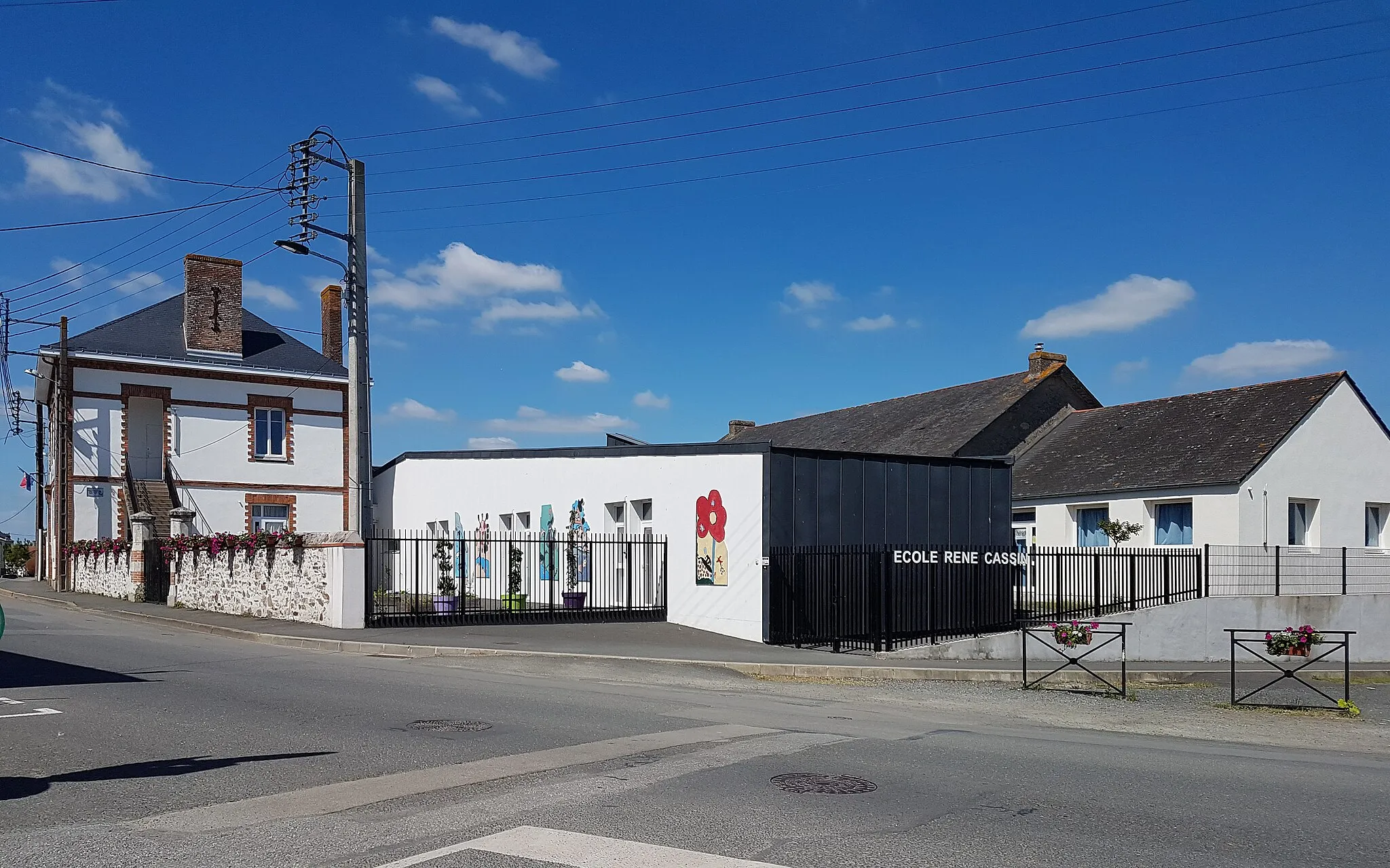 Photo showing: Ecole René Cassin à Montbert