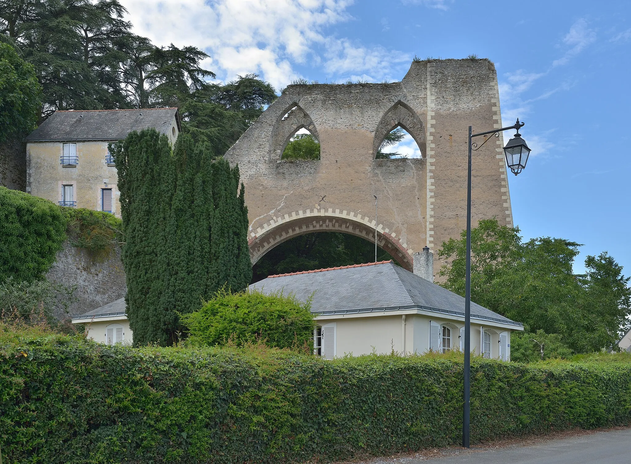 Photo showing: Old coal mine in Montjean-sur-Loire in France