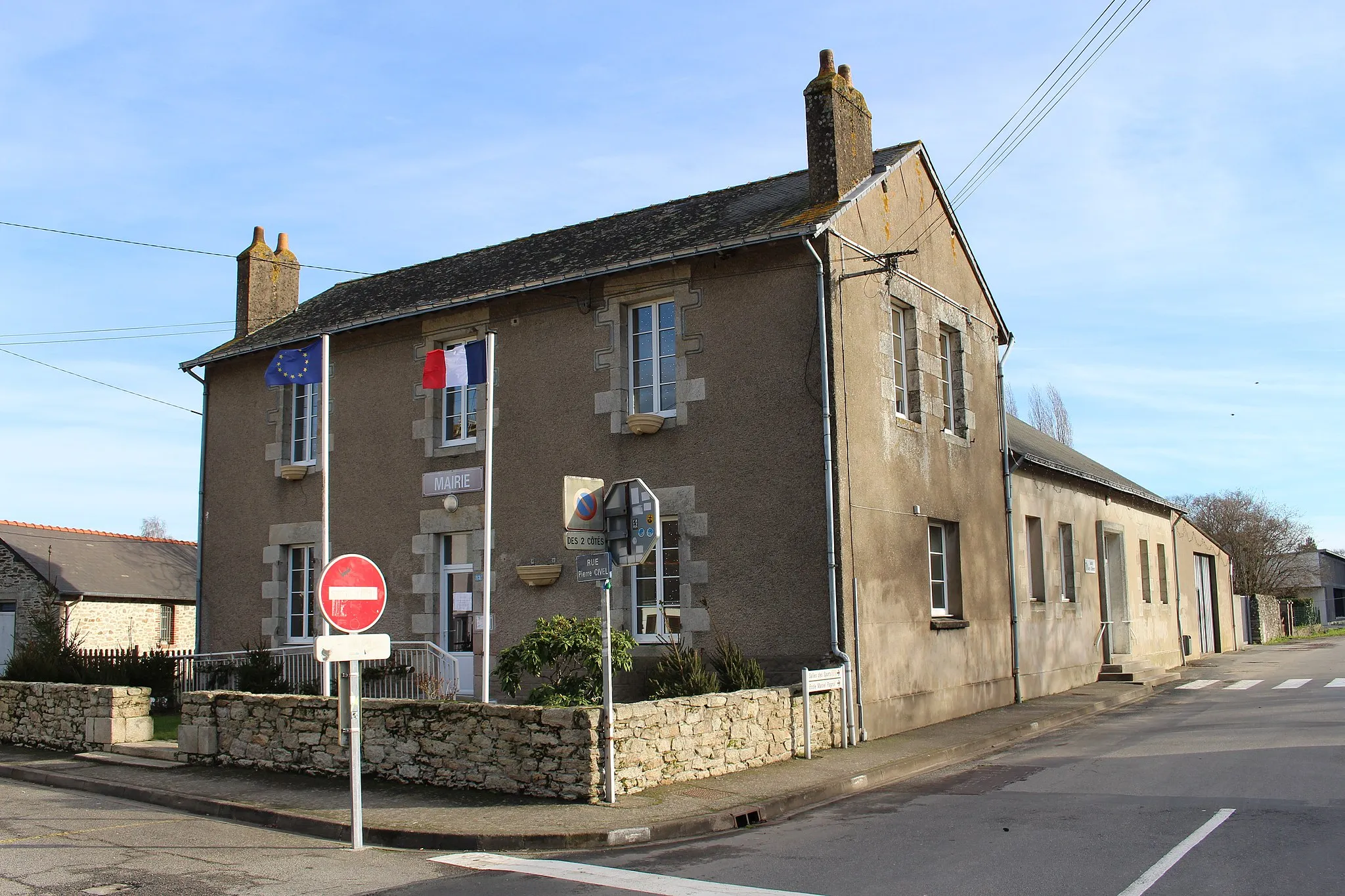 Photo showing: Mairie de Notre-Dame-des-Landes, Loire-Atlantique.