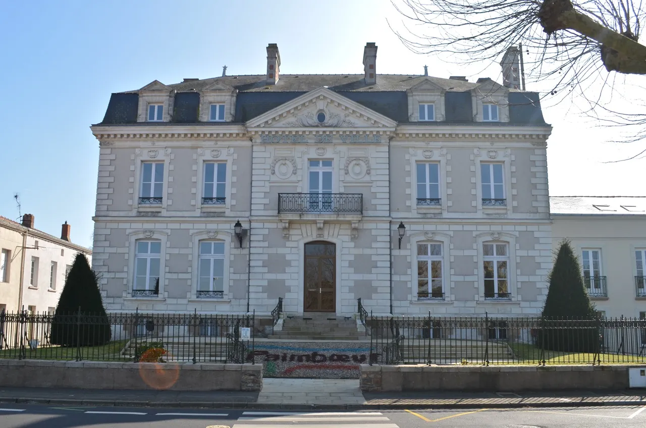 Photo showing: Mairie de Paimbœuf - Loire-Atlantique, France