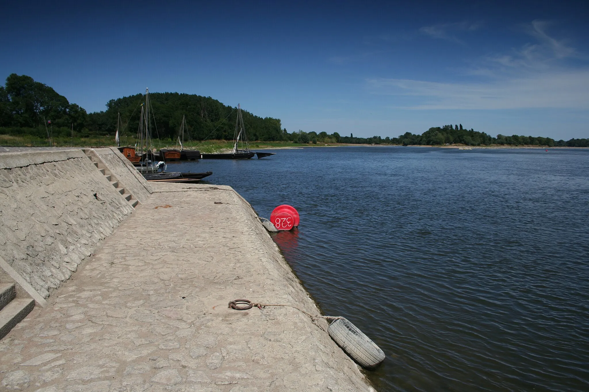 Photo showing: Le port de La Possonnière (Maine-et-Loire, France).